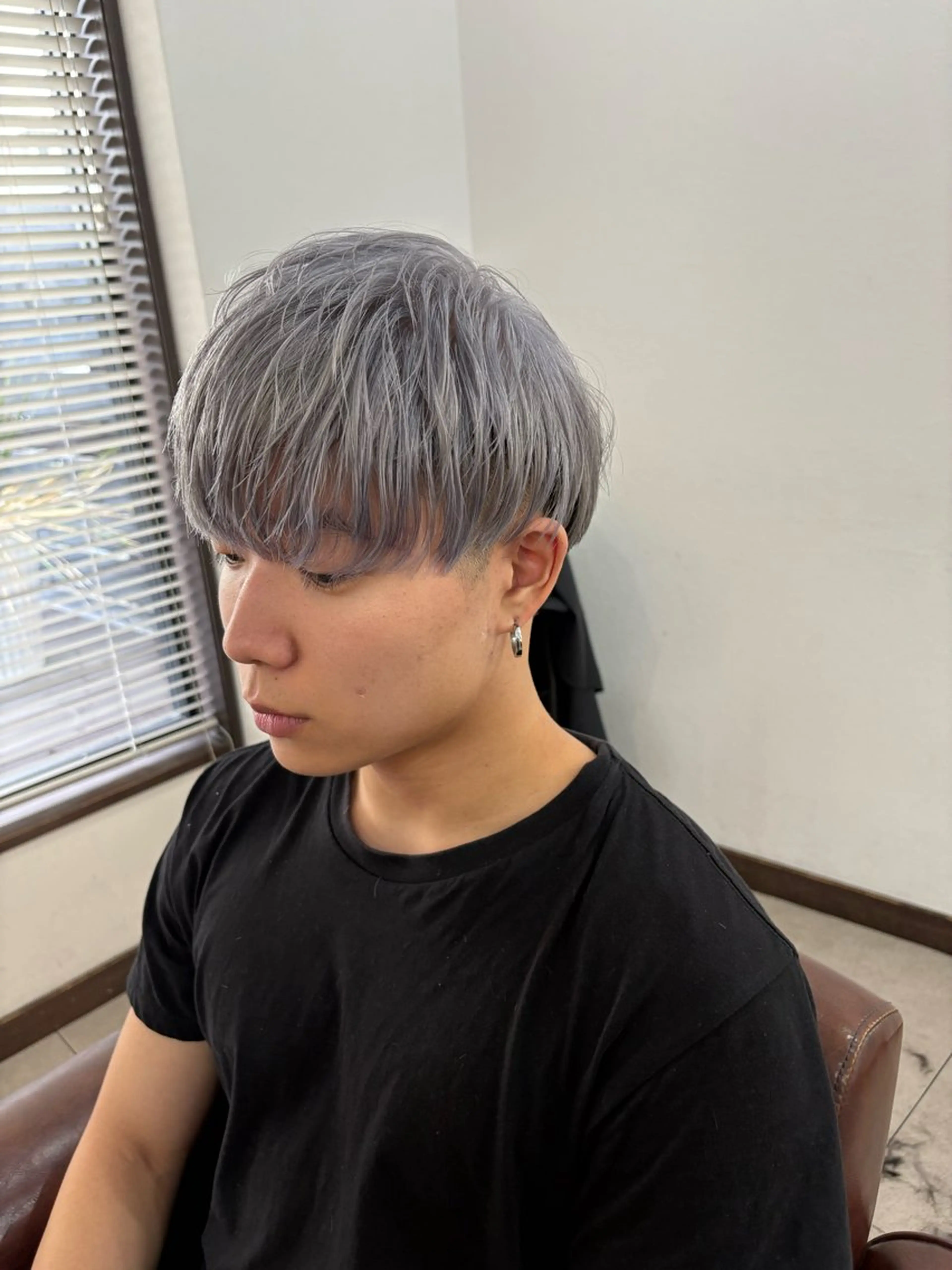 メンズ限定カット＋ブリーチ2回​〜​＋カラーの写真