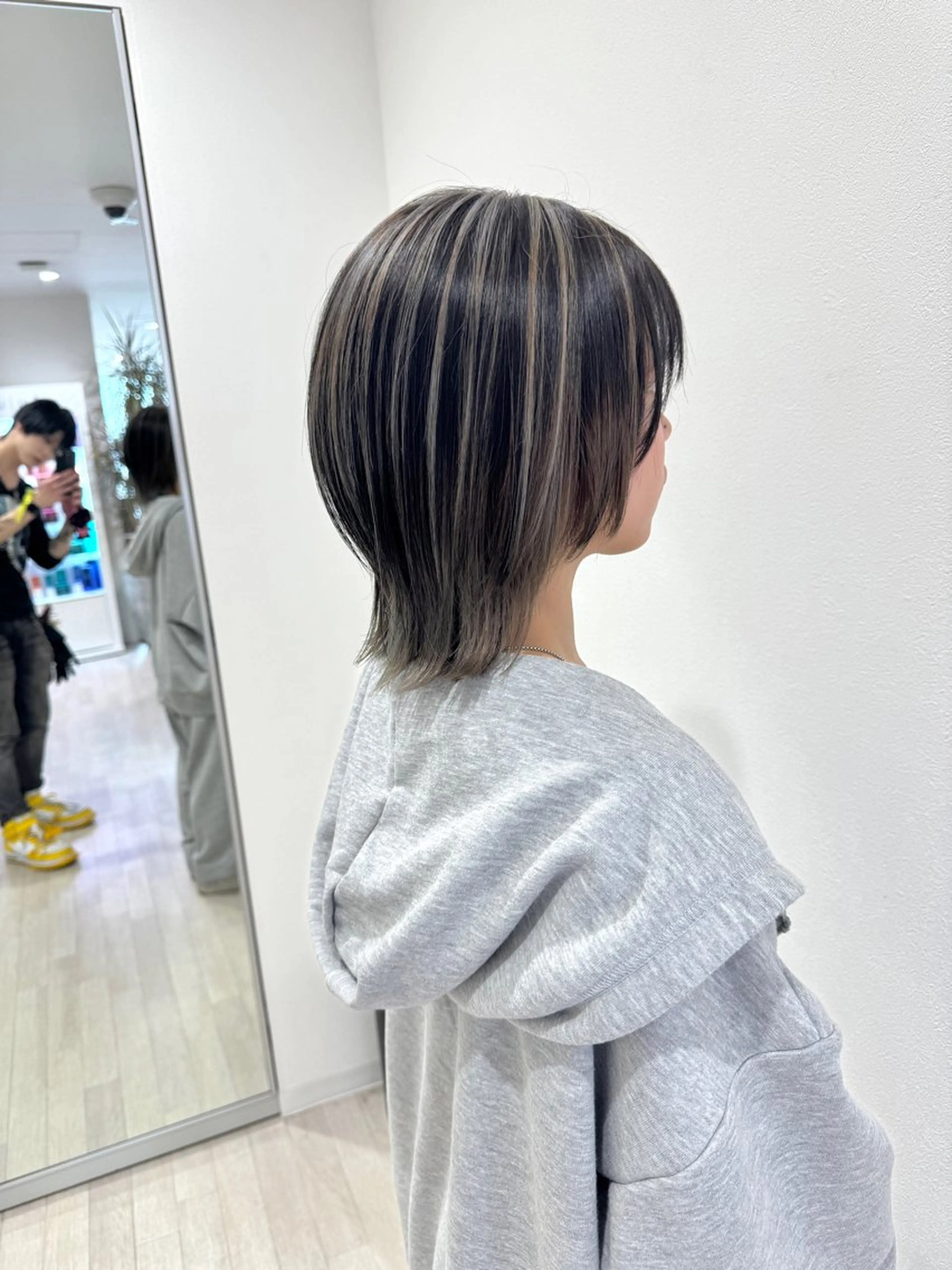 ショート カラー ヘアカラー 雅/ダブルカラー/ 白髪ぼかしハイライトのヘアスタイル