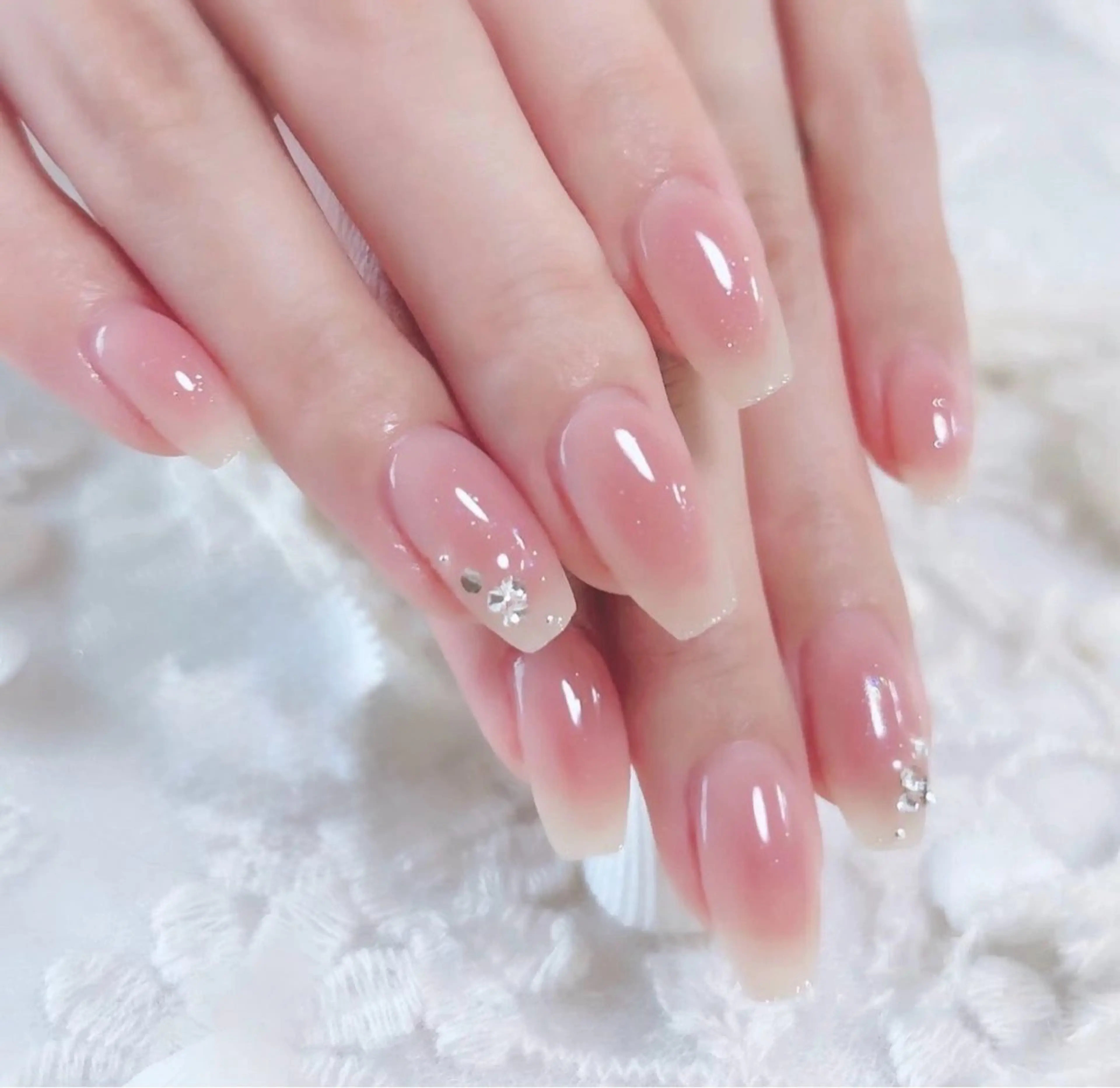 ネイル ハンドネイル ハンドケア NailSalon✨ Écrinエクランのネイルデザイン