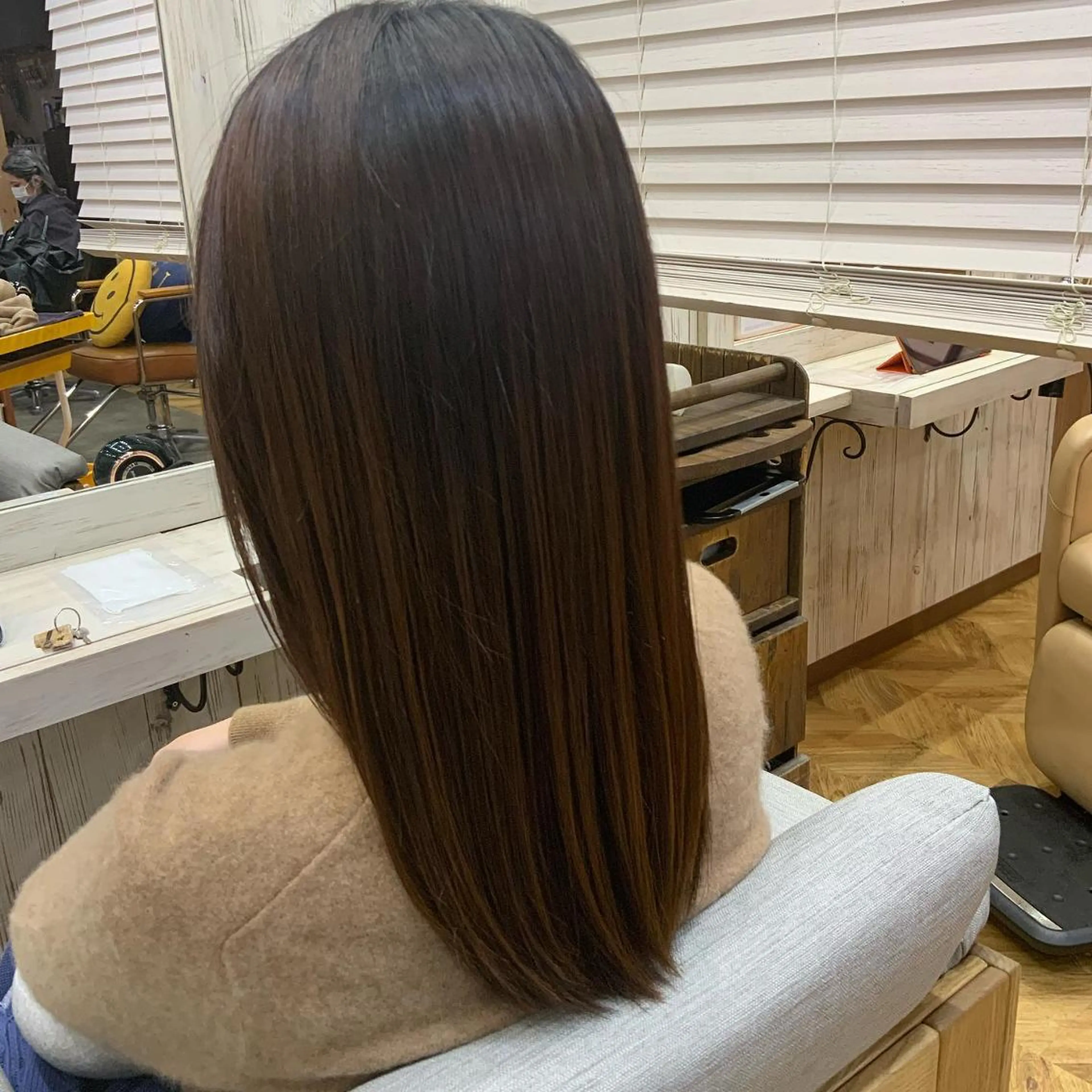 ショート カラー パーマ ヘアアレンジ メンズ キッズ ネイル マツエク・マツパ メンズハイライト メンズインナーカラー アクアカラー ベージュカラー ハイライトカラー Saffyハリウッド トリートメント◎のヘアスタイル