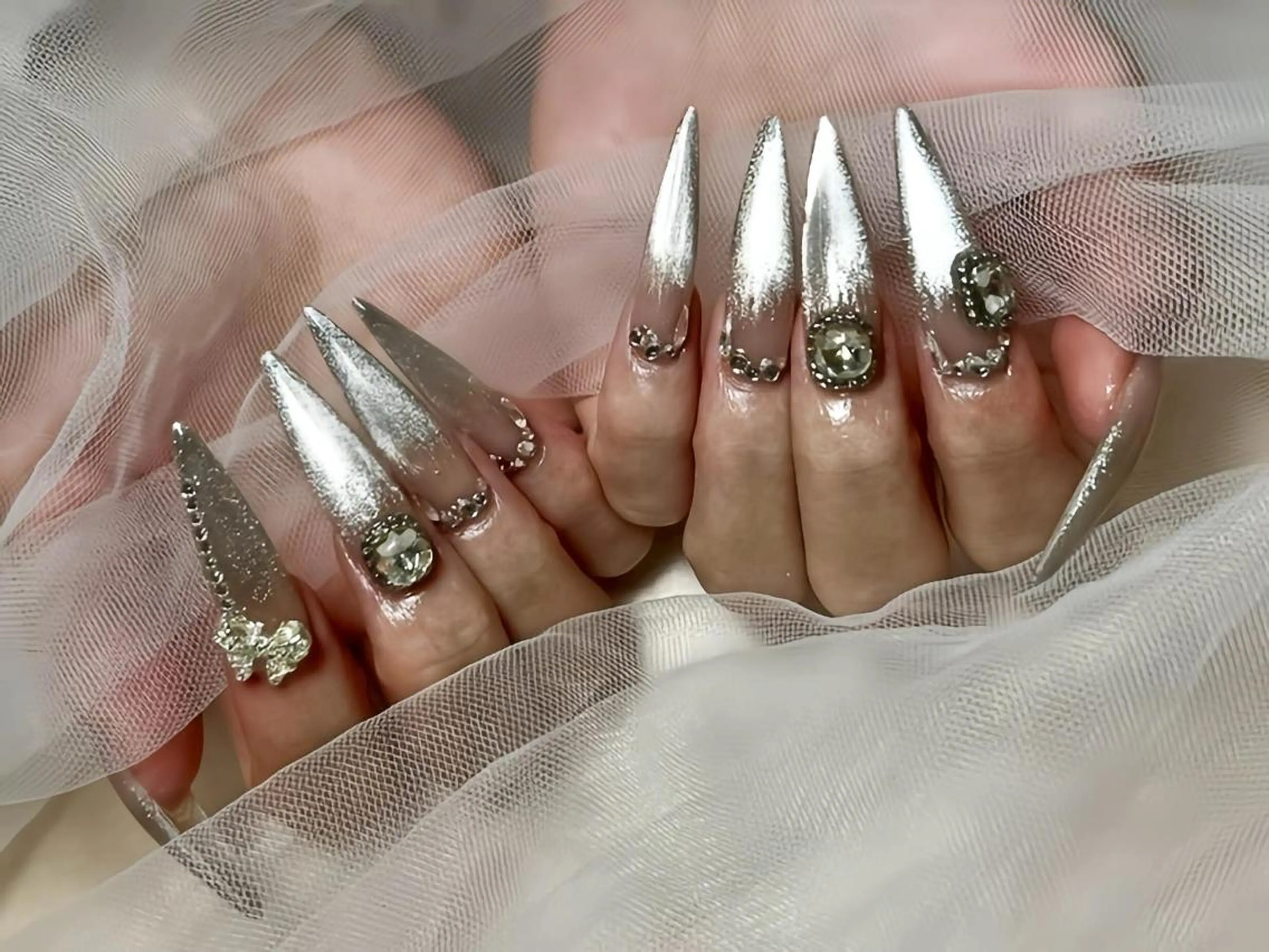 ミニモ学割🧑‍🎓長さだし10本＋持ち込みアート180分(オフ無し150分)以内コース🎀特別割引の写真