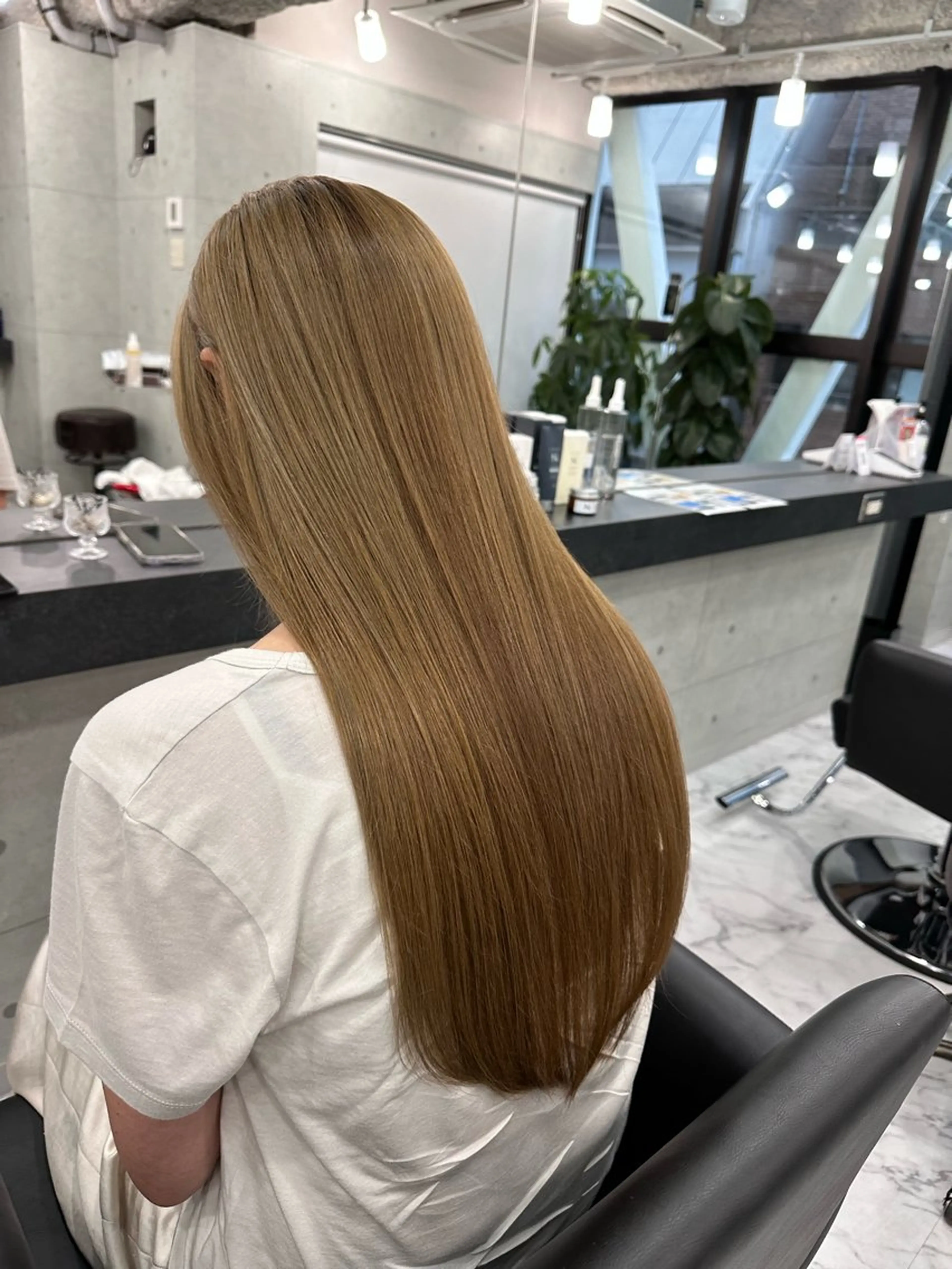 ロング ハイライト 髪質改善 小顔カット Endearing 銀座/レイヤーカットのヘアスタイル