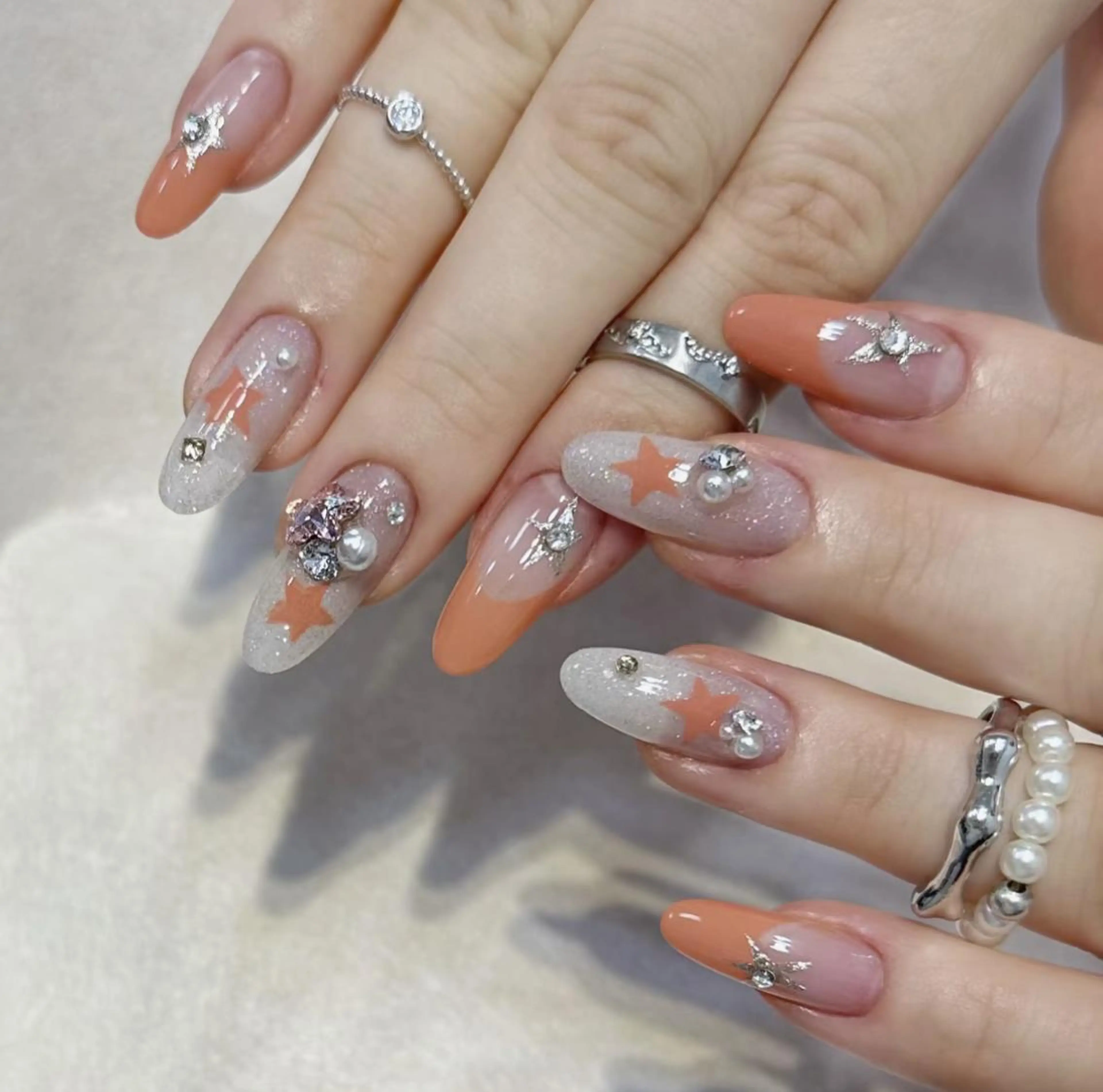 ネイル ハンドネイル 🎀 Ayaka_nailのネイルデザイン
