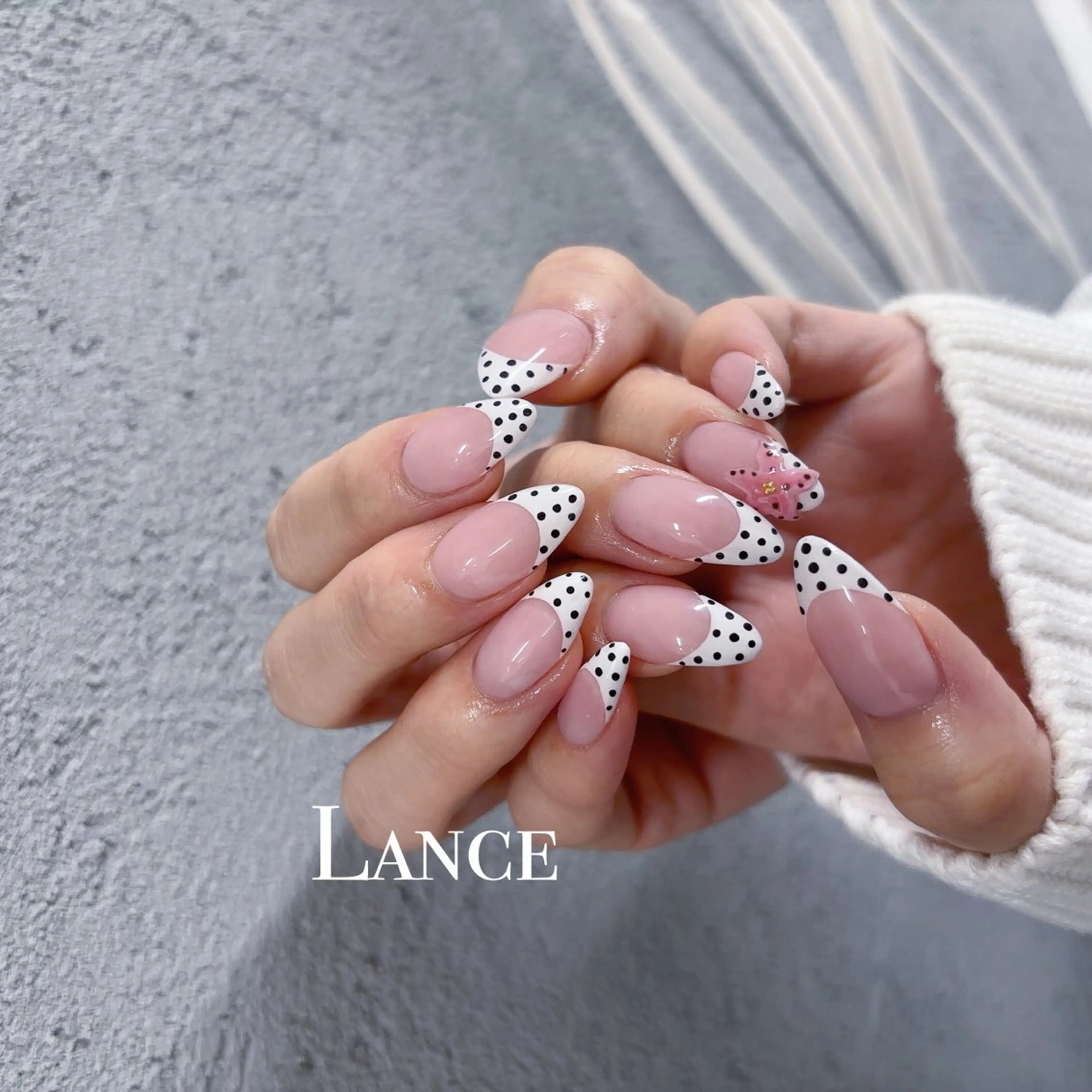 ネイル 韓国ネイル ワンホンネイル 冬ネイル ハンドネイル Lance nailのネイルデザイン
