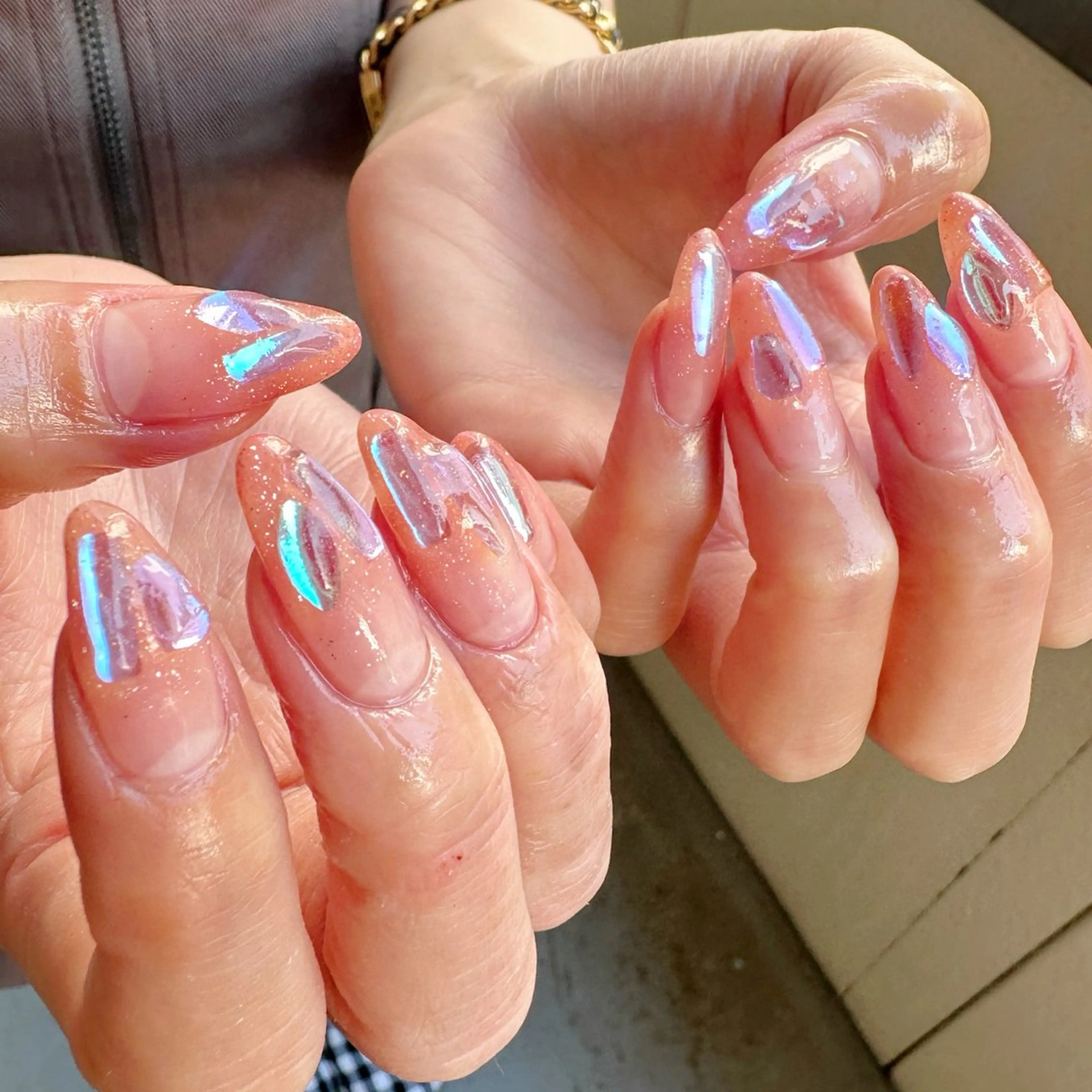 ネイル オーロラネイル グラデーション 氷ネイル・うるうるネイル 韓国ネイル マグネットネイル 🪞KAPE NAIL 🪞のネイルデザイン
