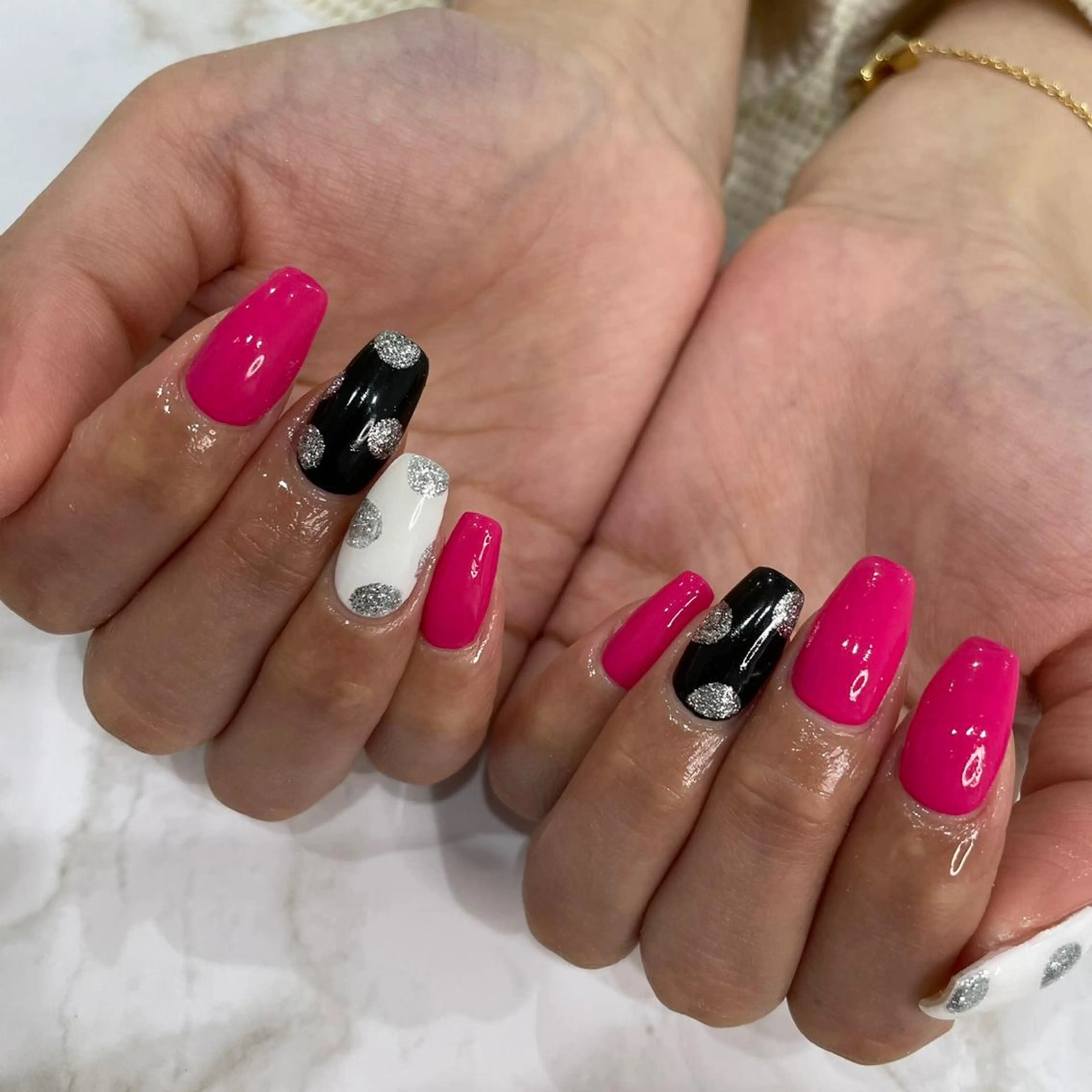 ネイル EN_NAIL 野中本店Ayakaのネイルデザイン