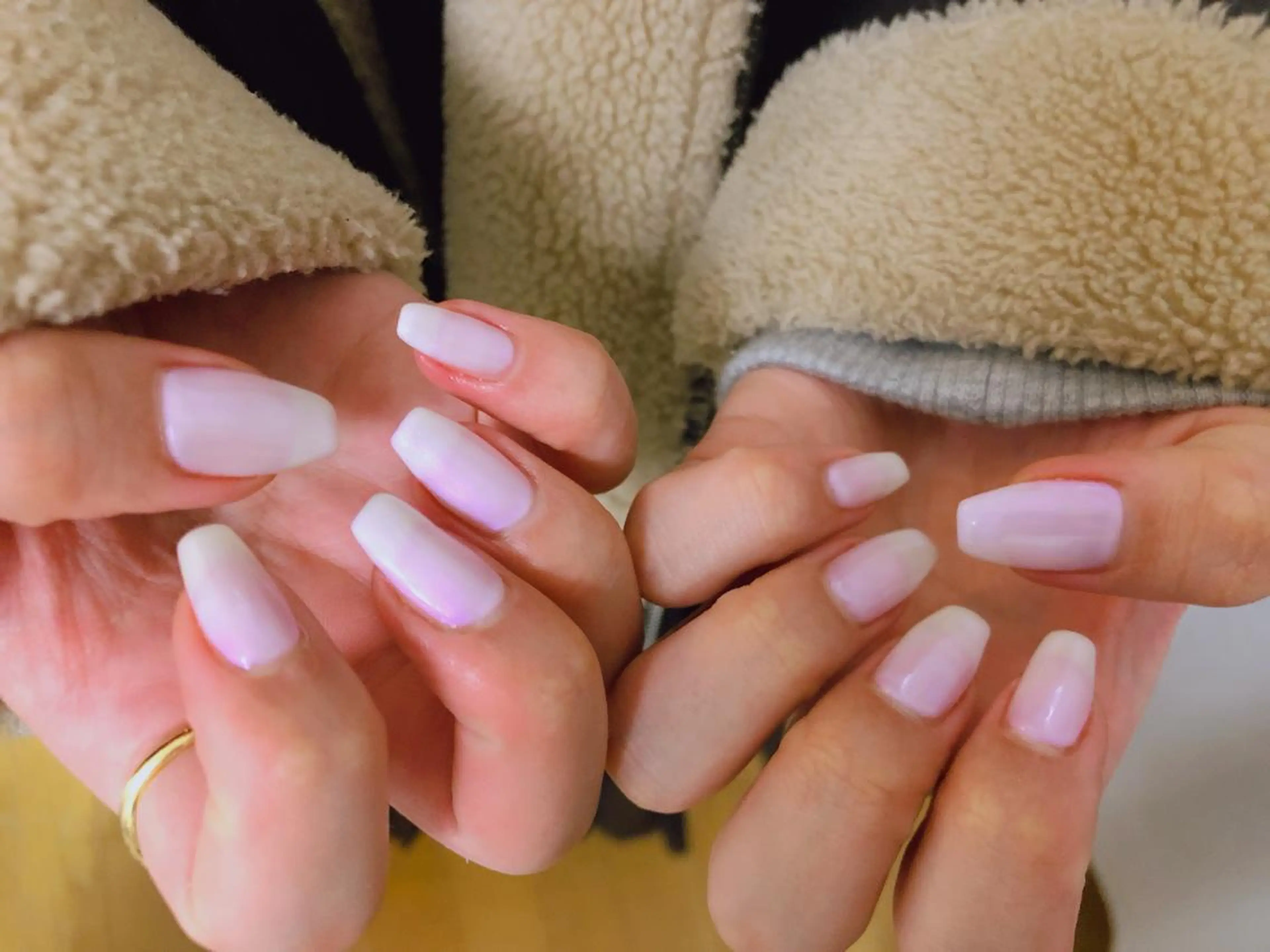 ネイル フットネイル フレンチネイル ジェルネイル ハート 韓国ネイル mogunail &blowのネイルデザイン