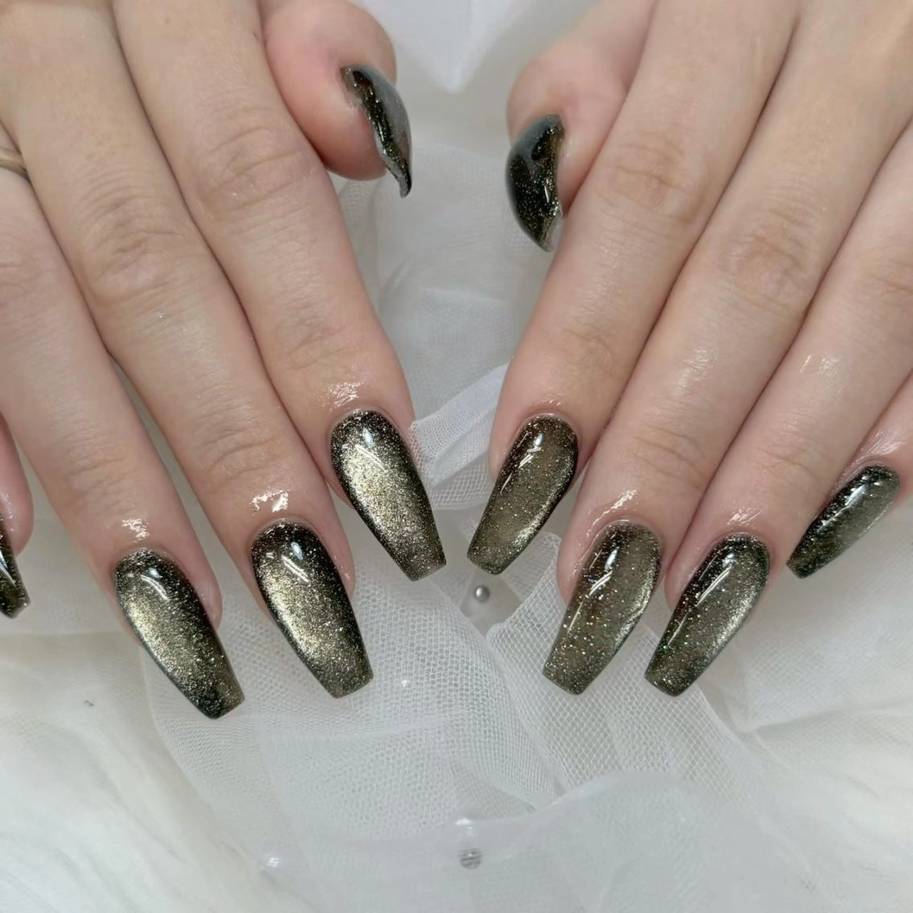 ネイル マグネットネイル マグネットワンカラー ワンカラーネイル NANA SAKURAのネイルデザイン