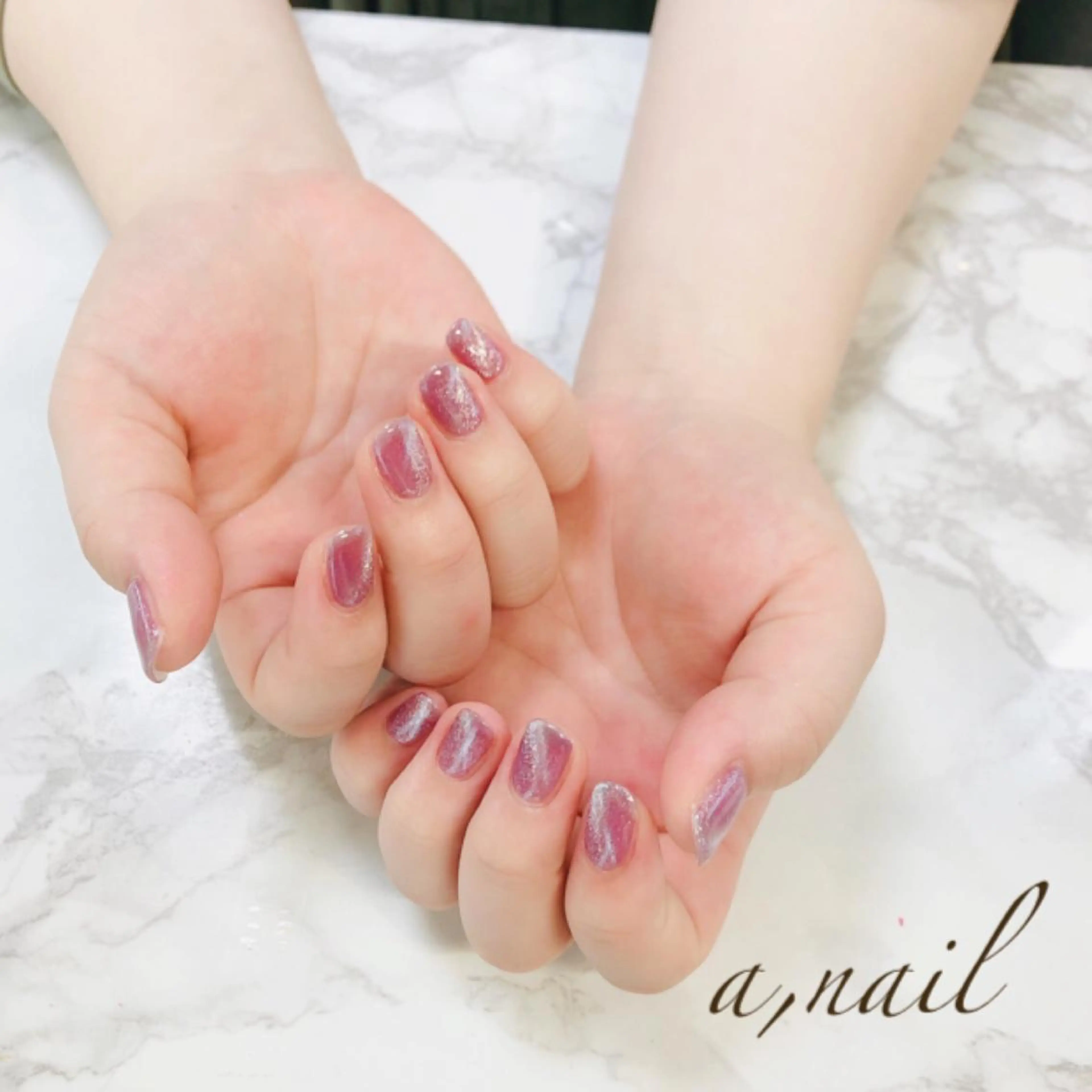 ネイル フットネイル ジェルネイル グラデーション ラメ(グリッター) ラメグラデーション ハンドネイル ネイルサロン エーネイルのネイルデザイン