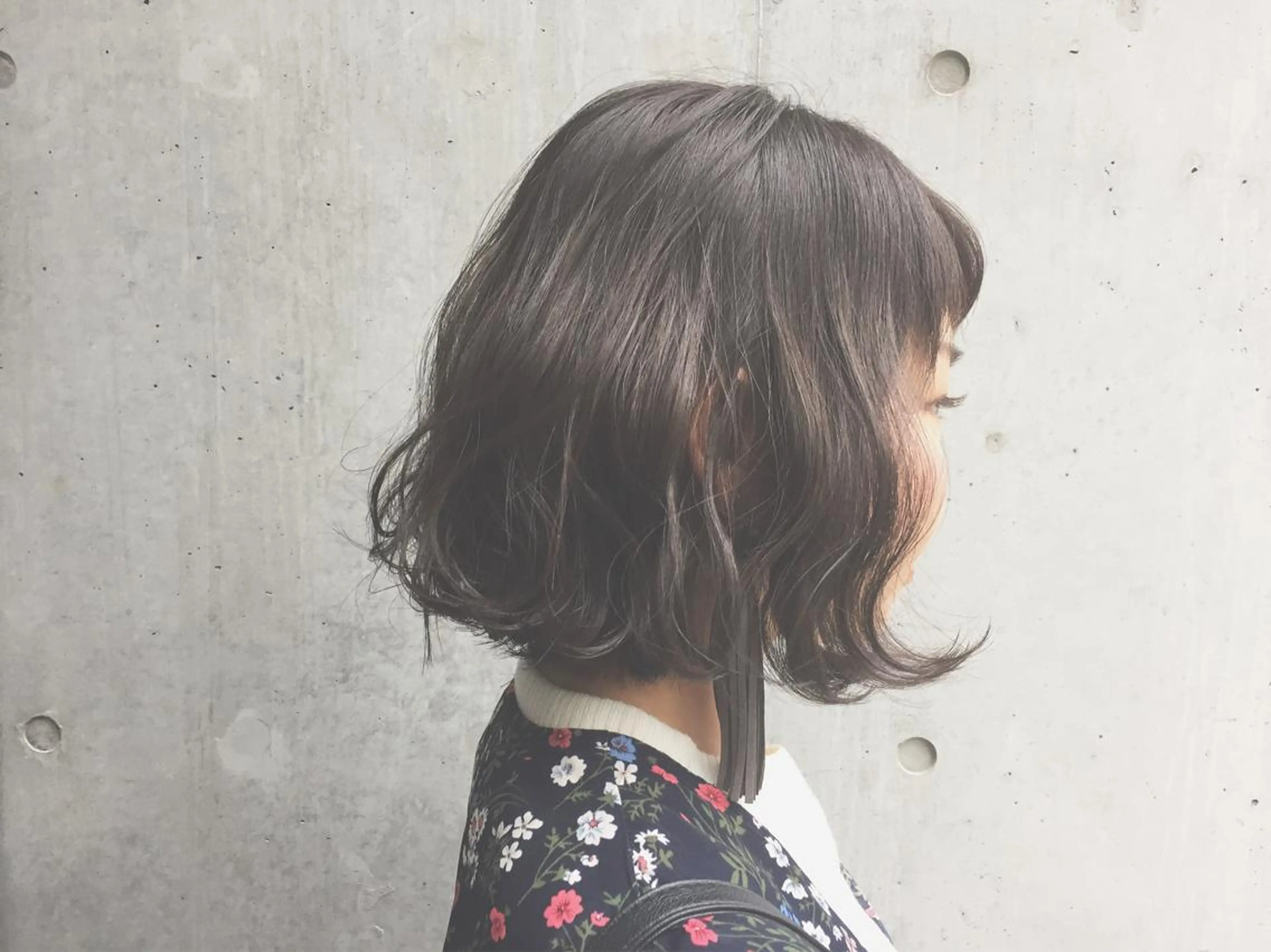 ミディアム カラー パーマ ヘアアレンジ 切りっぱなしボブ ボブ YAWN《ヨウン》 Yucaのその他イメージ