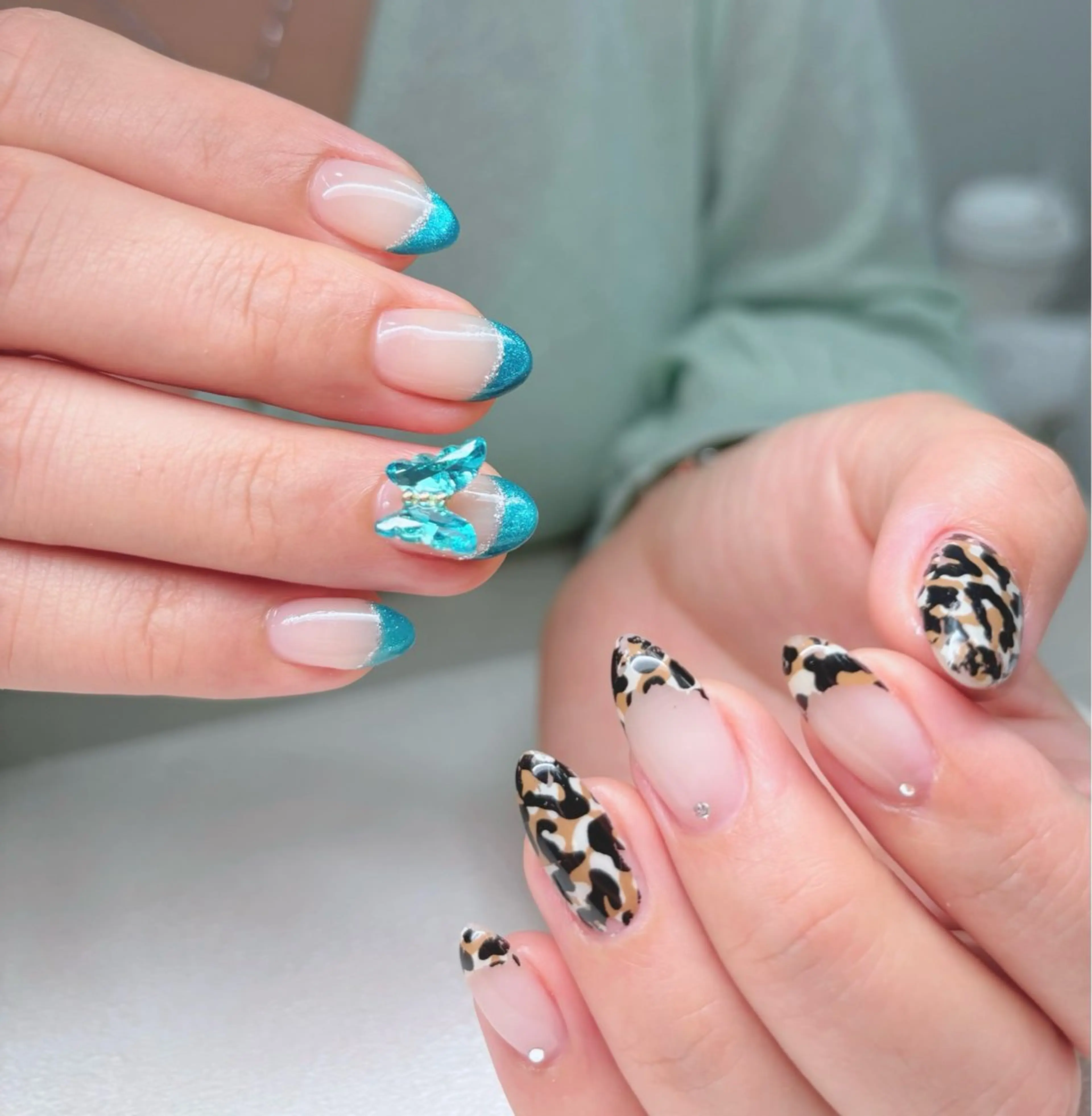 ネイル オーロラネイル ブルー チークネイル フットネイル フレンチネイル Haru Kaori 渋谷のネイルデザイン