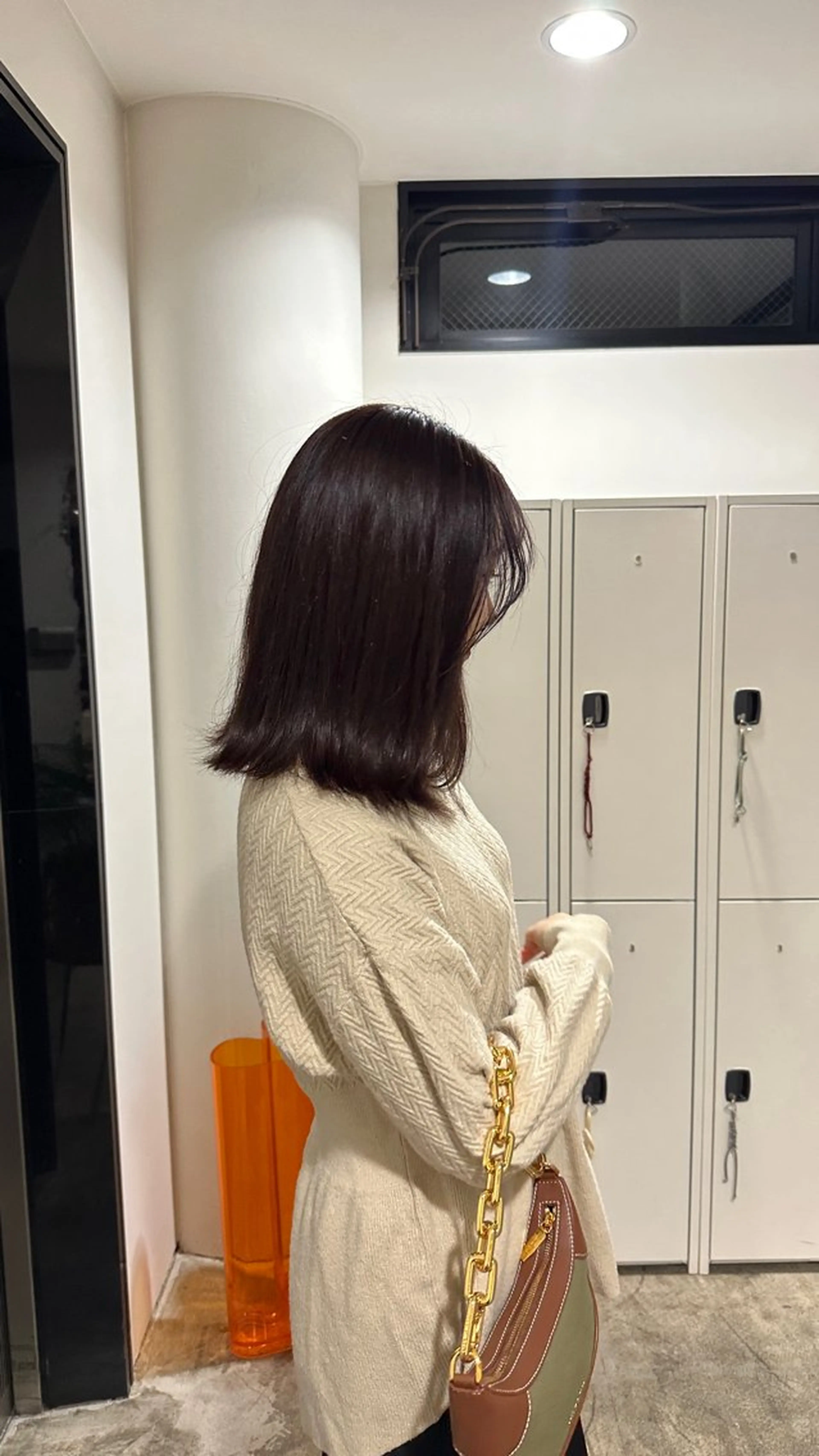 カラー ラベンダーカラー 透明感カラー/顔周り レイヤー/髪質改善のヘアスタイル