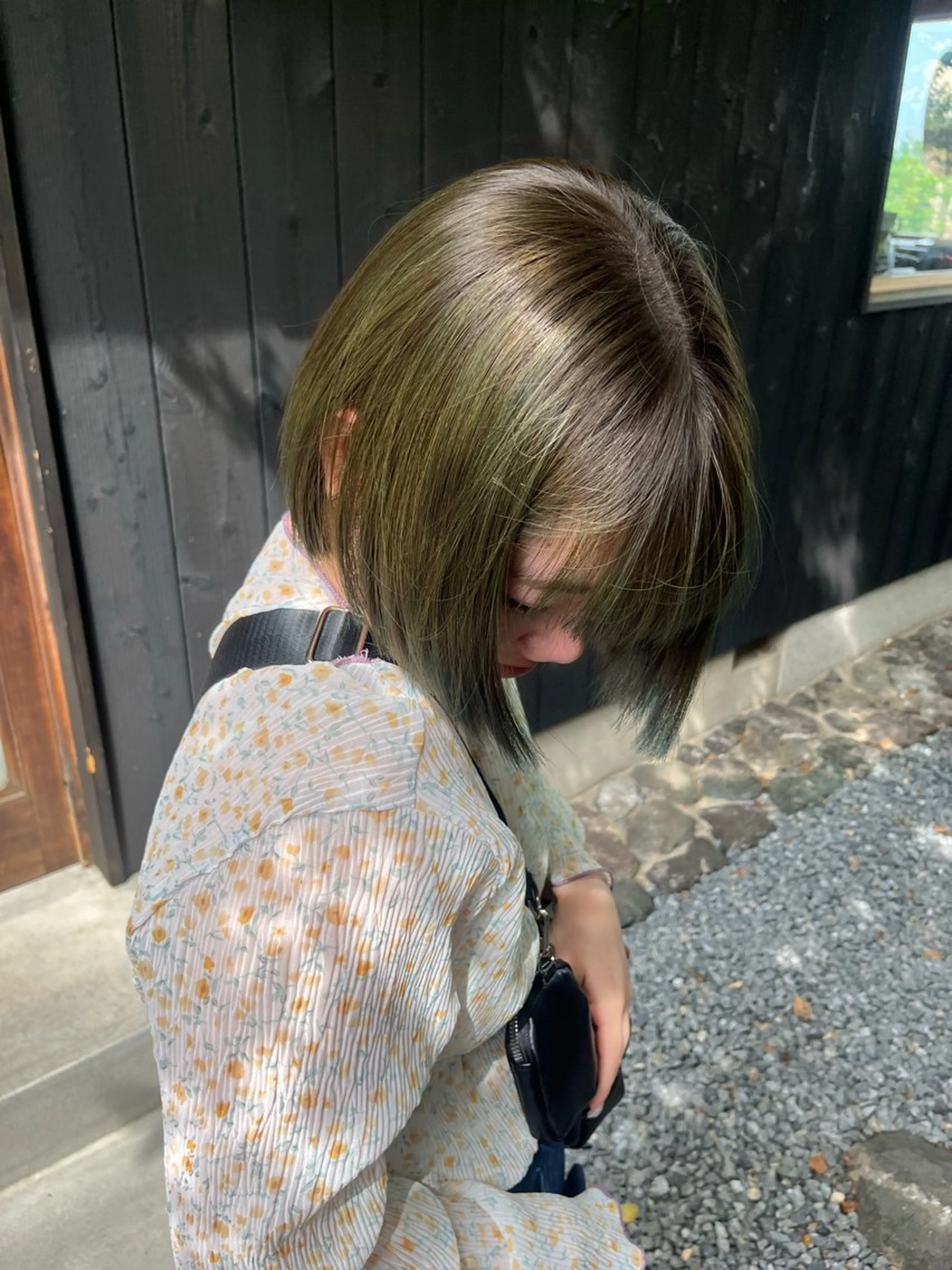 カラー 林 萌々のヘアスタイル