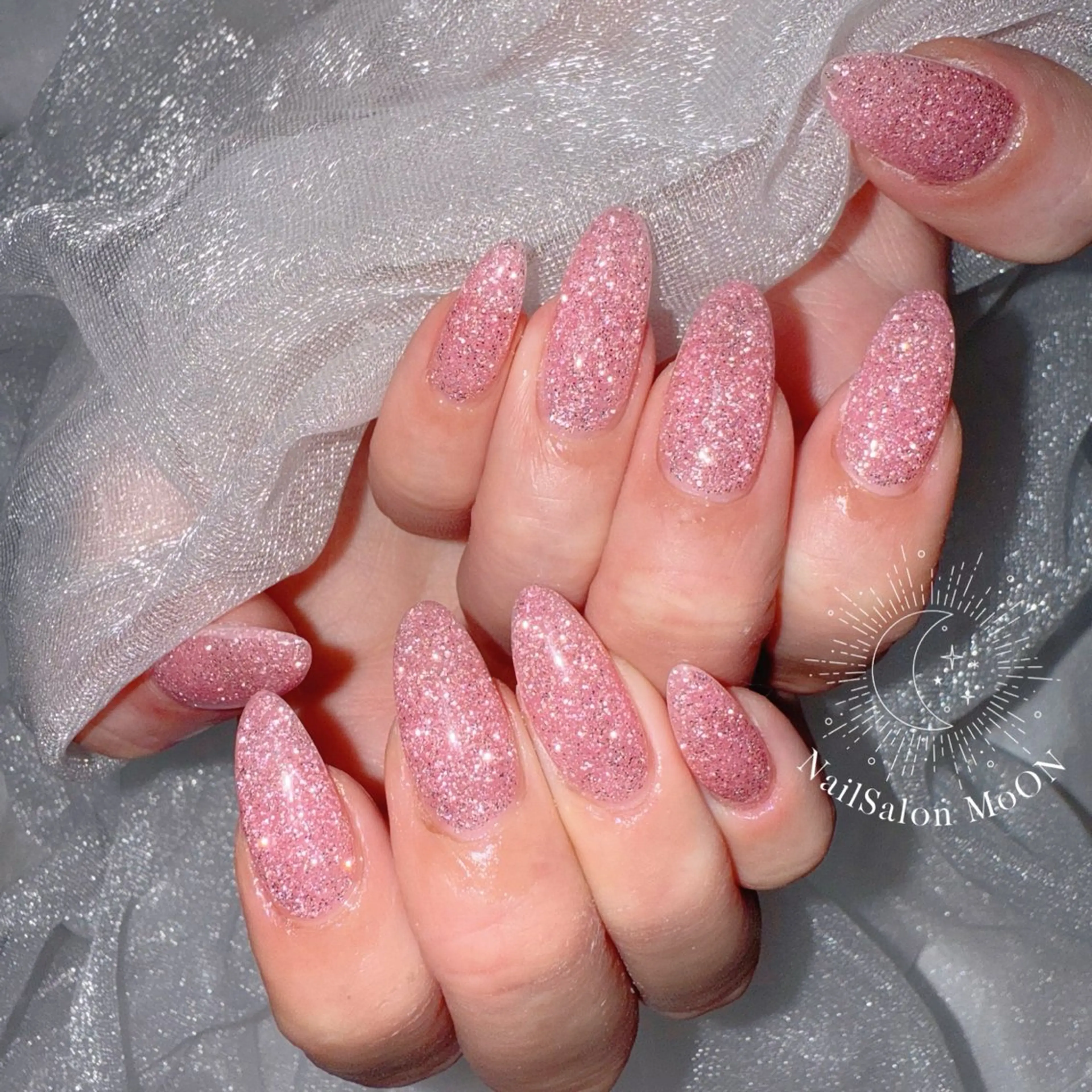 ネイル フラッシュネイル ラメ(グリッター) MoON...❤︎ MeGuのネイルデザイン