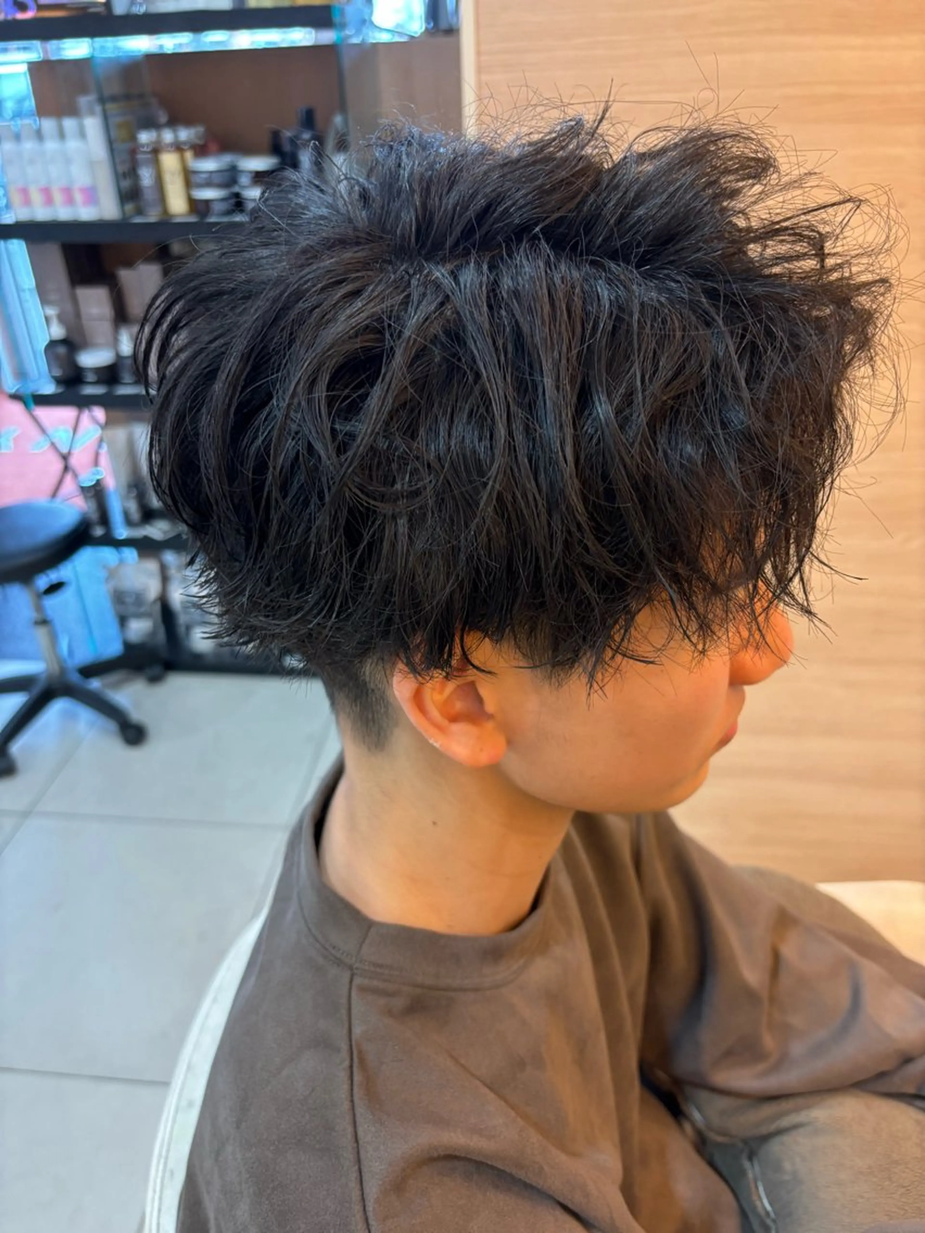 ミディアム カラー パーマ ヘアアレンジ メンズ キッズ アップバング 波巻きパーマ 🫧Selene SHOGO🫧のヘアスタイル