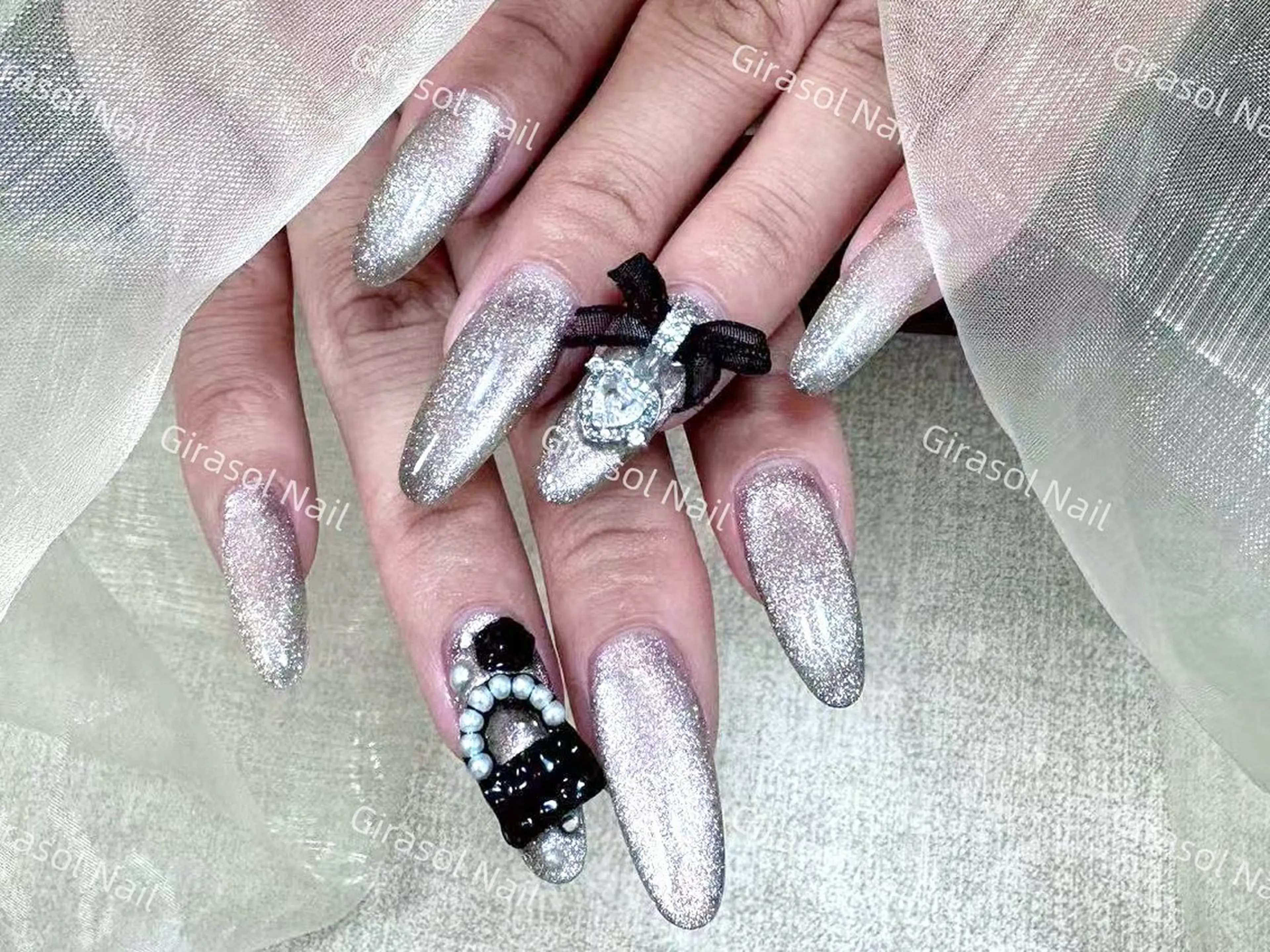 ネイル マグネットネイル Girasol YUKIのネイルデザイン