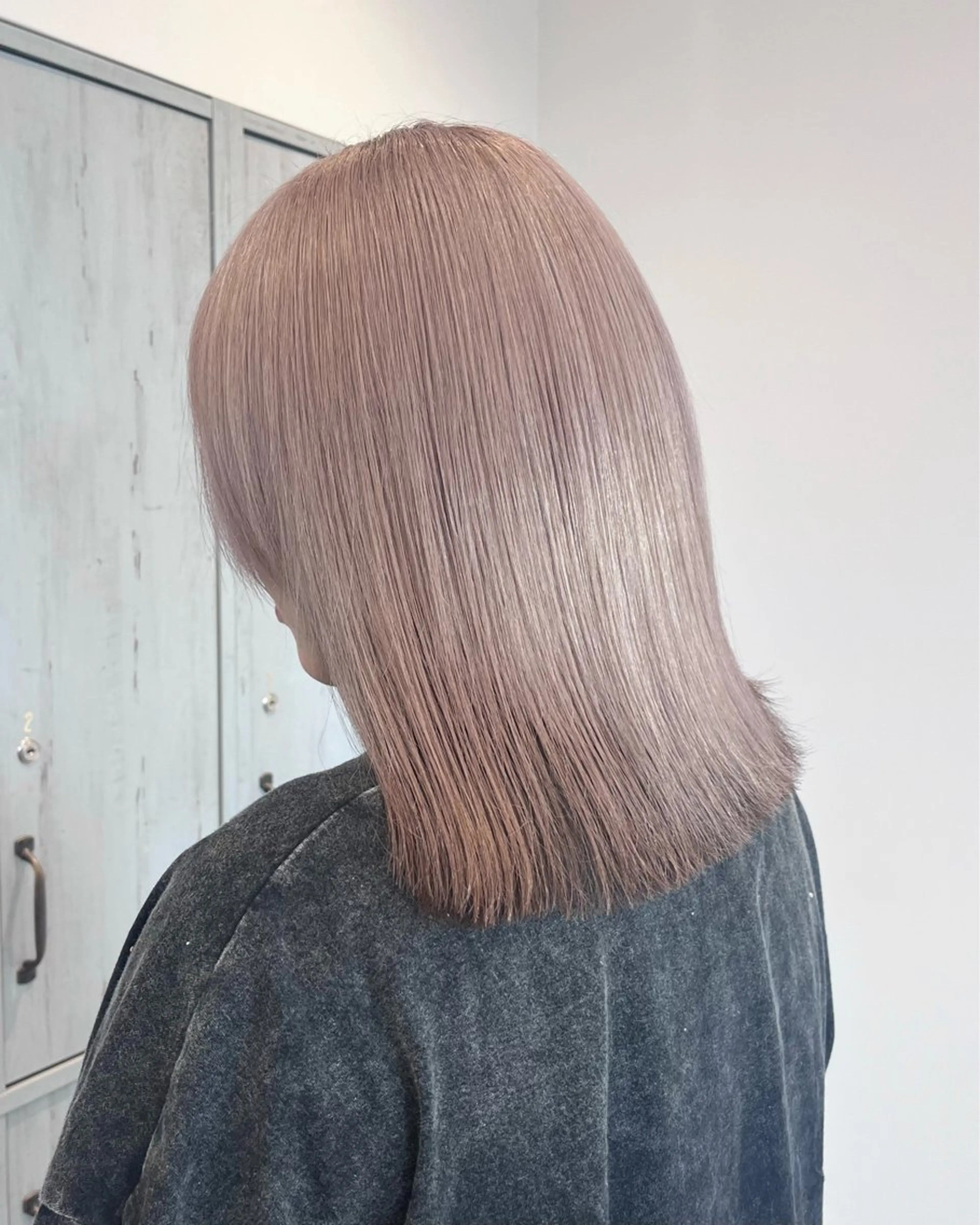 ショート ハイライト レイヤーカット ヘアカラー YUME/ブリーチ /カットモデル募集中のヘアスタイル