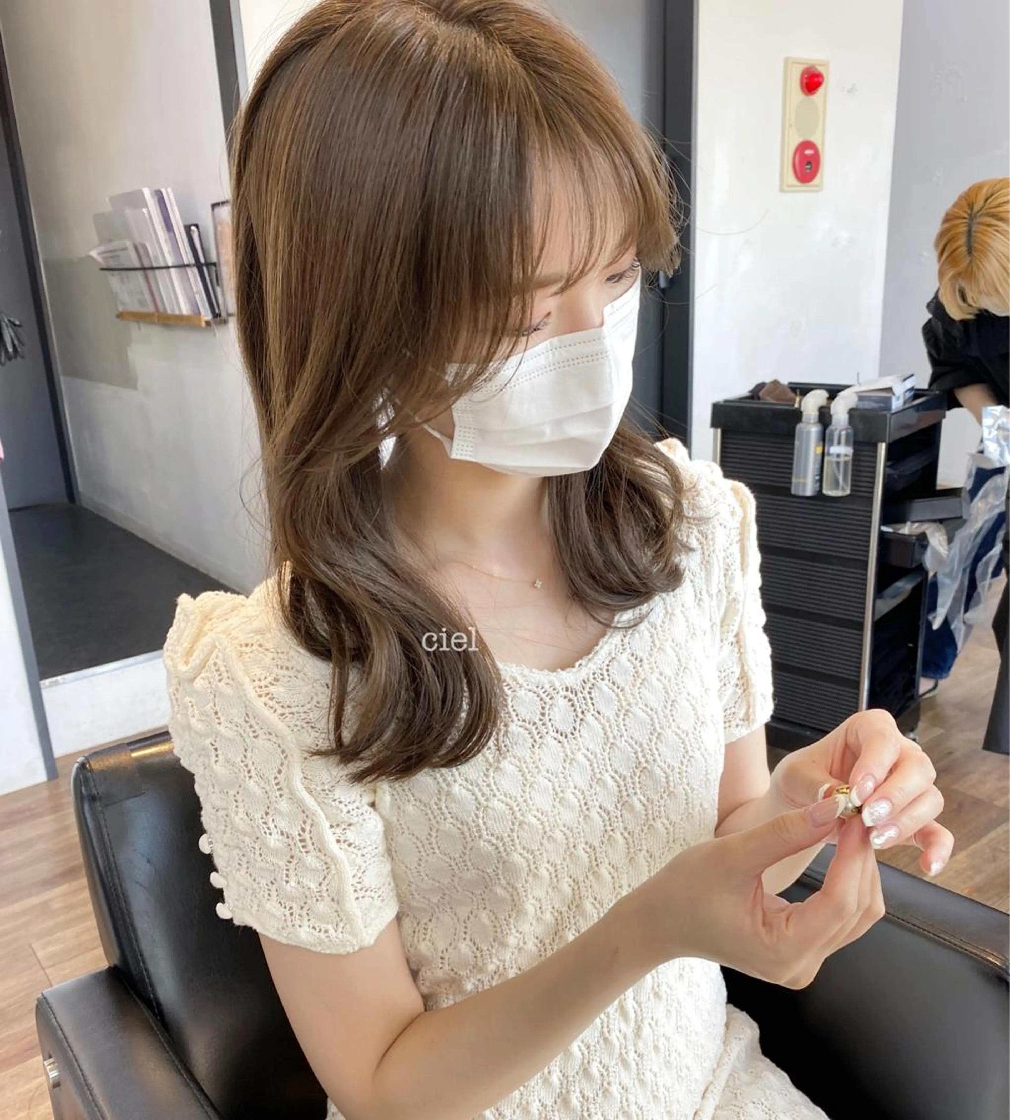 セミロング カラー 🥣 hashi 🛋️のヘアスタイル