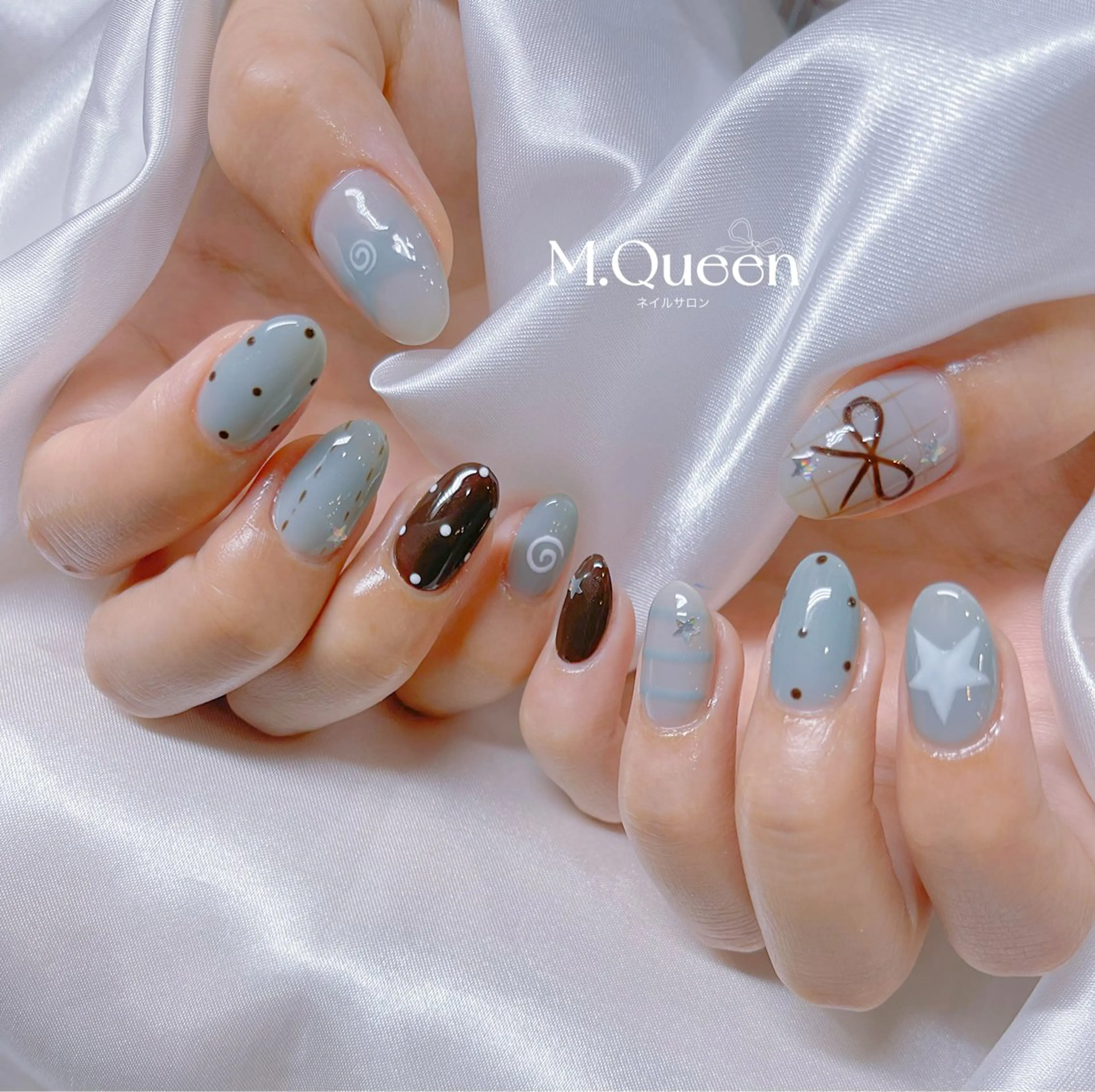 ネイル MQueen ネイルサロンのネイルデザイン