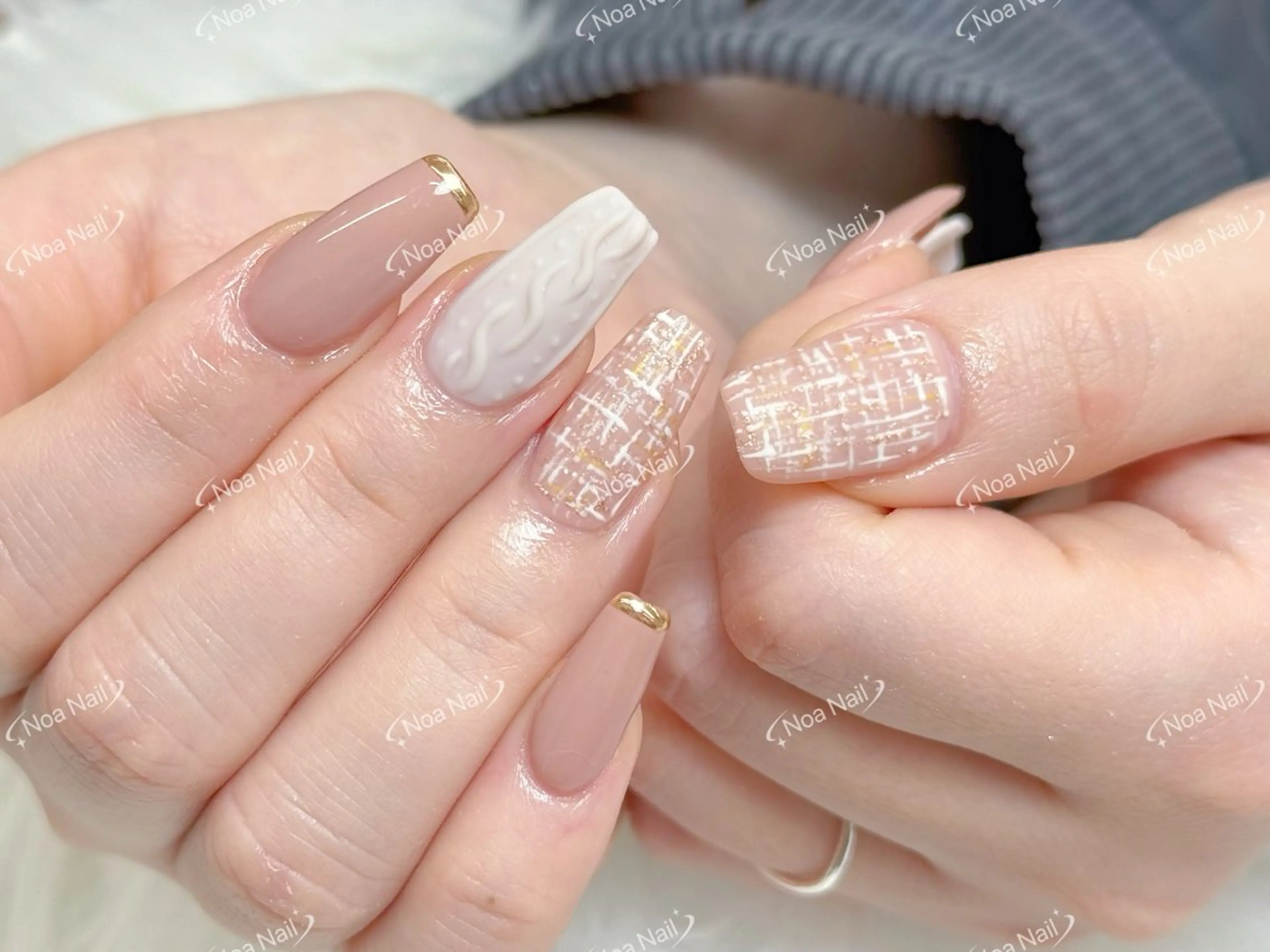ロング 韓国風ヘア クリスマス ハンドネイル Noa Nail みつきのネイルデザイン