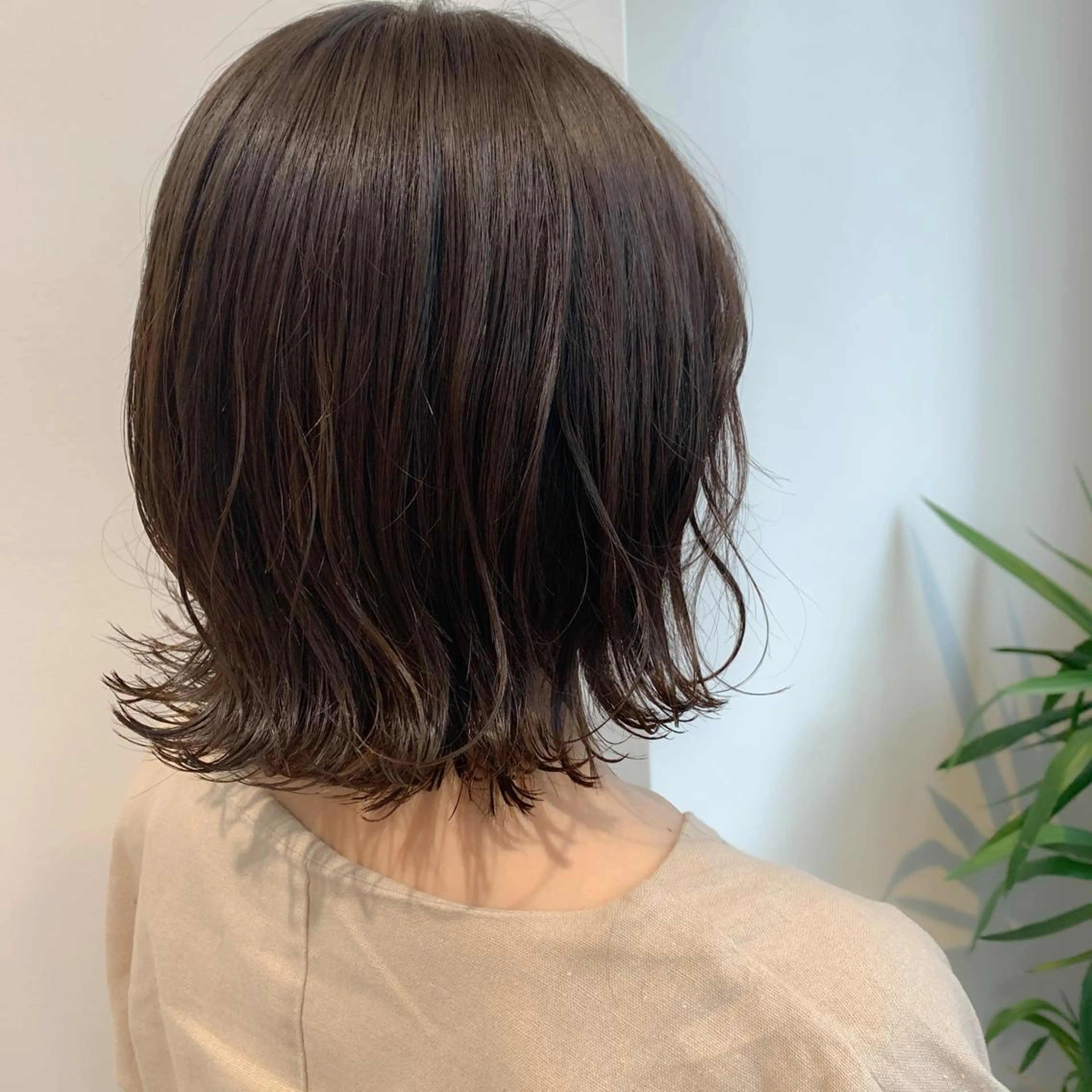 ミディアム カラー アッシュ ベージュカラー ボブ "小顔カット" Fuko.のヘアスタイル