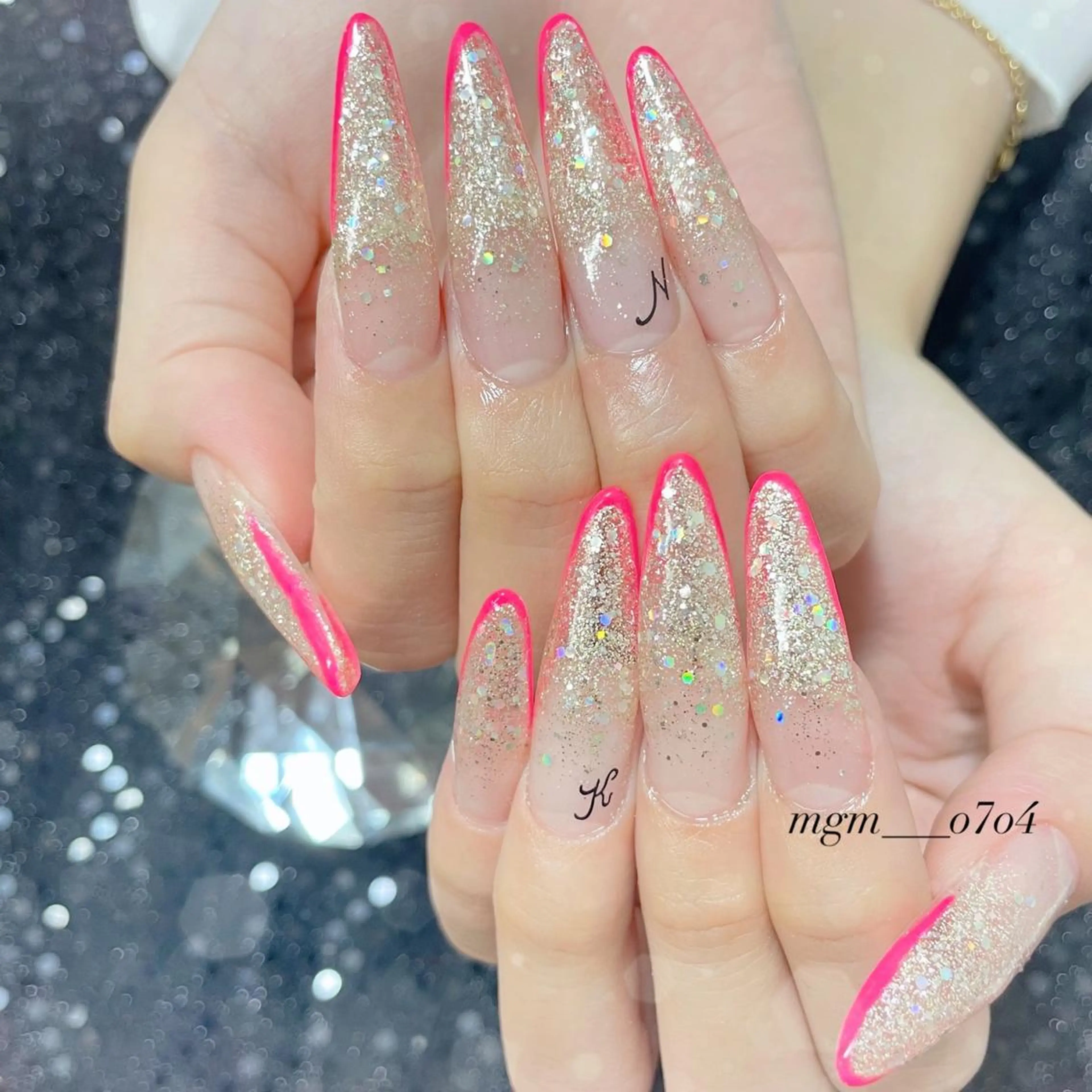 ネイル ロングネイル MoON...❤︎ MeGuのネイルデザイン