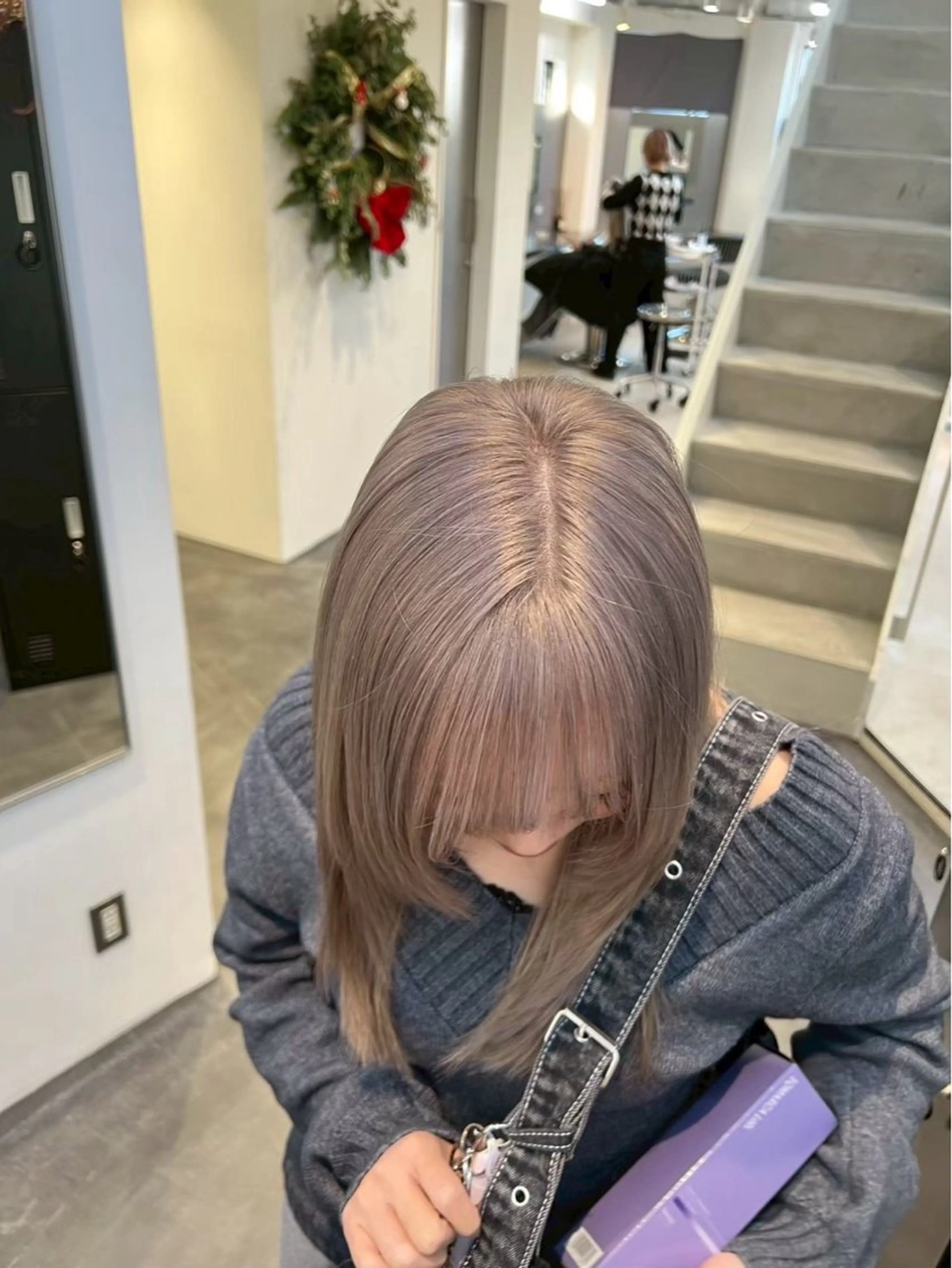 セミロング ヘアカラー nanami lucktokyoのヘアスタイル