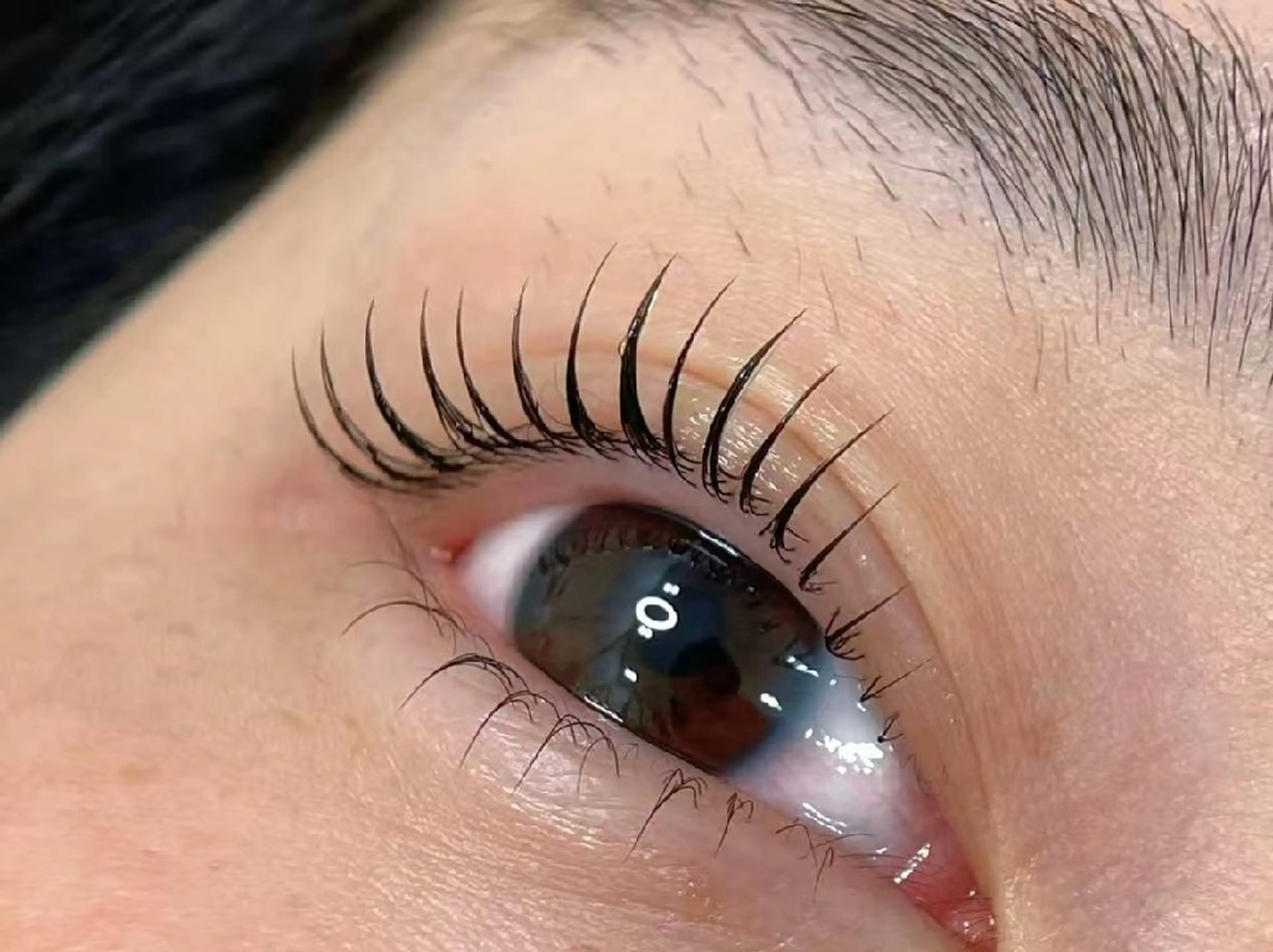 マツエク・マツパ 束感まつ毛 カラーマツエク フラットラッシュ パリジェンヌラッシュリフト まつげパーマ nishiyama masaのマツエク・マツパデザイン