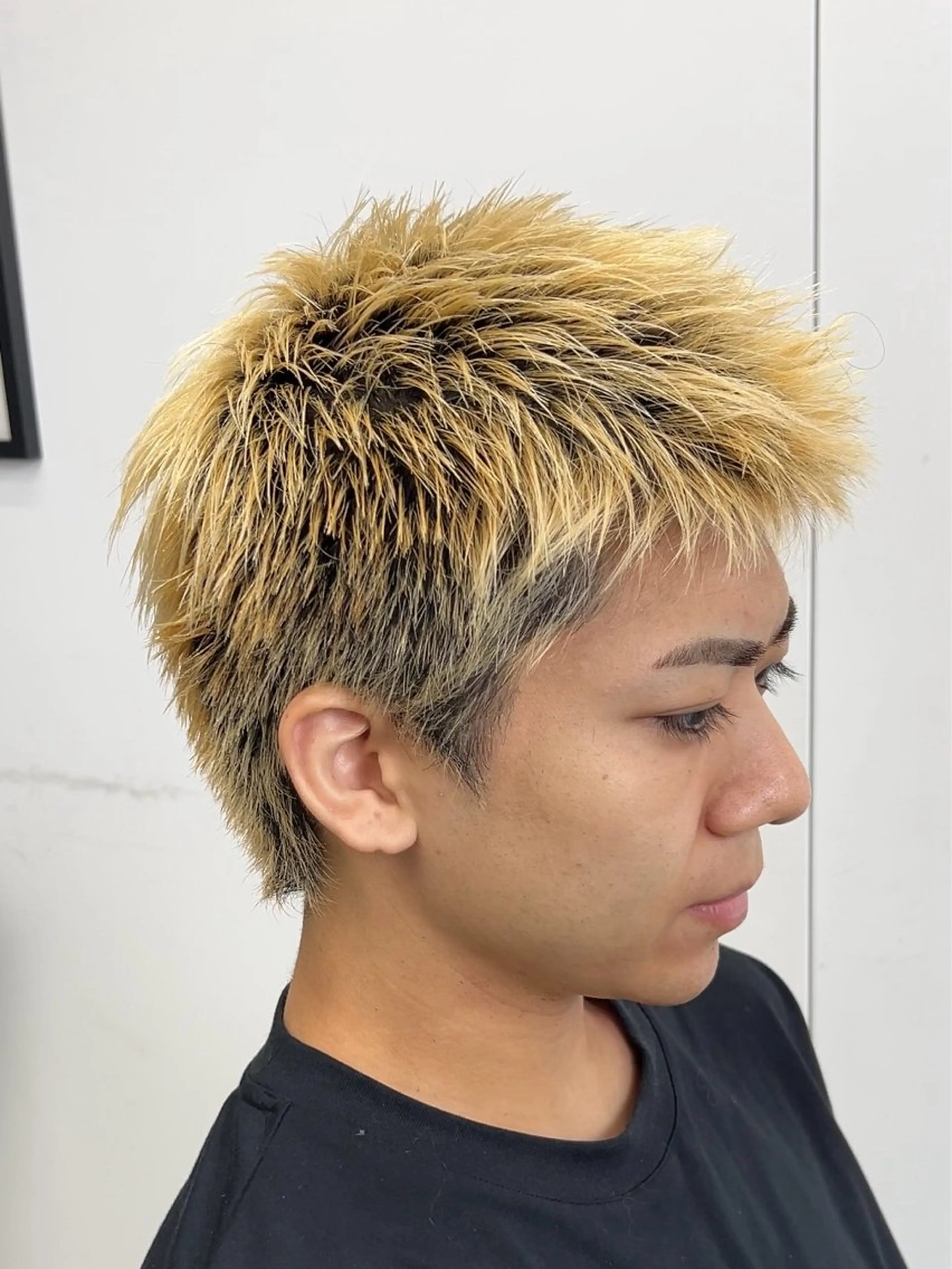 ショート カラー メンズ メンズショート スパイキーショート ショートヘア カット ヘアカラー メンズパーマ/ 新潟駅/佐藤裕のヘアスタイル