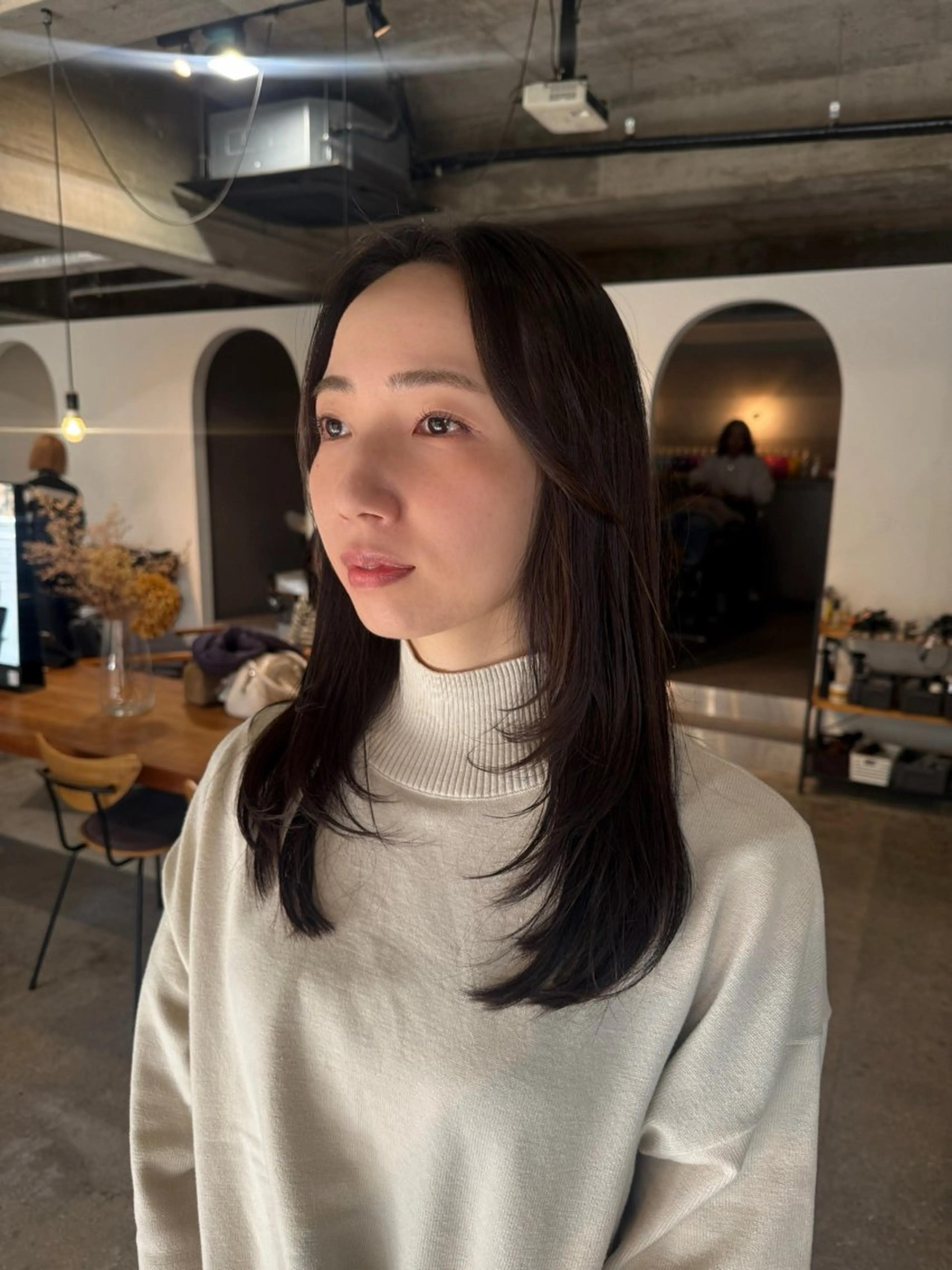 ロング 顔周りカット レイヤーカット 寺本 奈央のヘアスタイル
