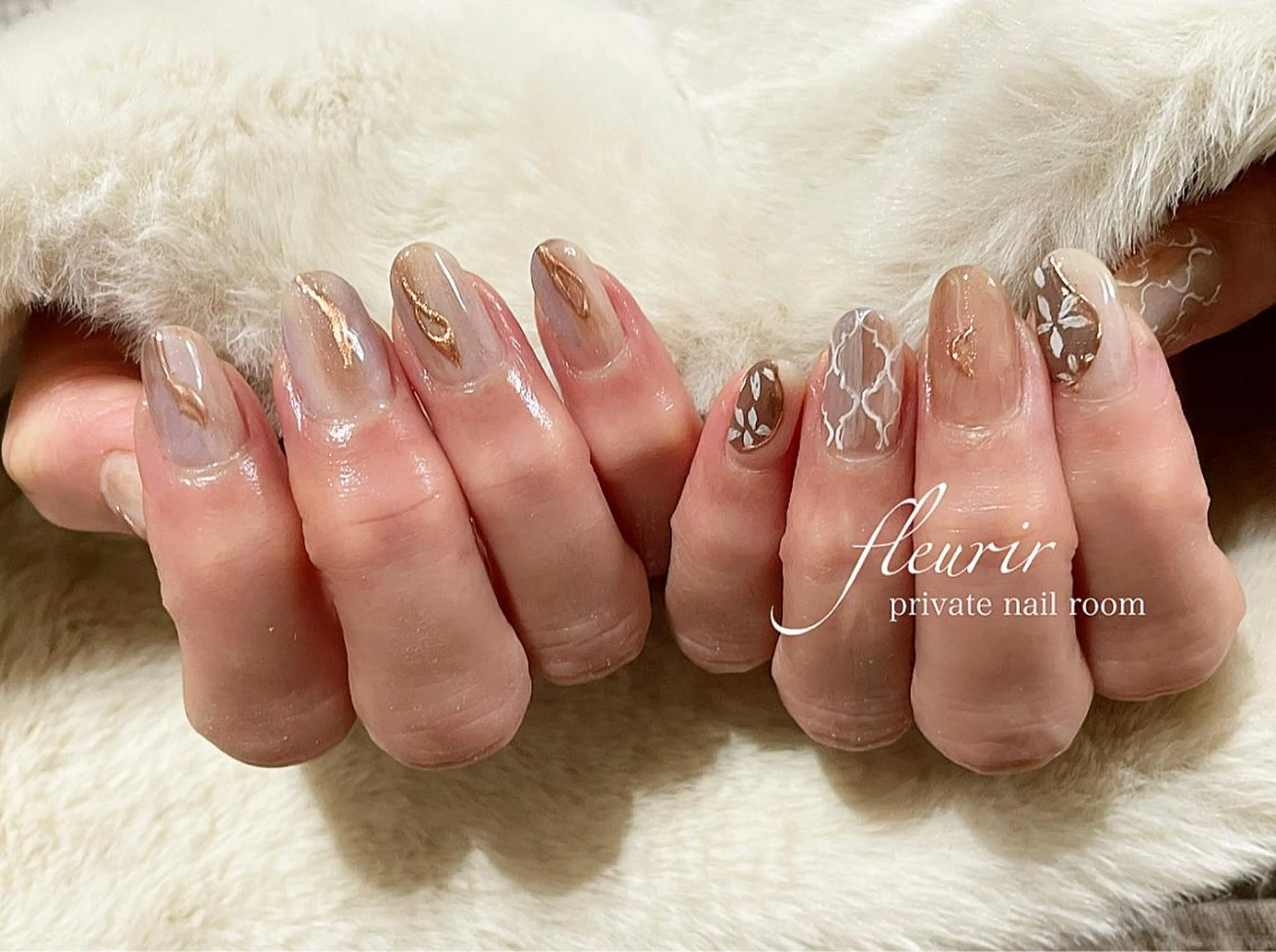 ネイル アートネイル 長さ出し ジェルネイル ゴールド ハードジェル フルリール 【プライベートサロンのネイルデザイン