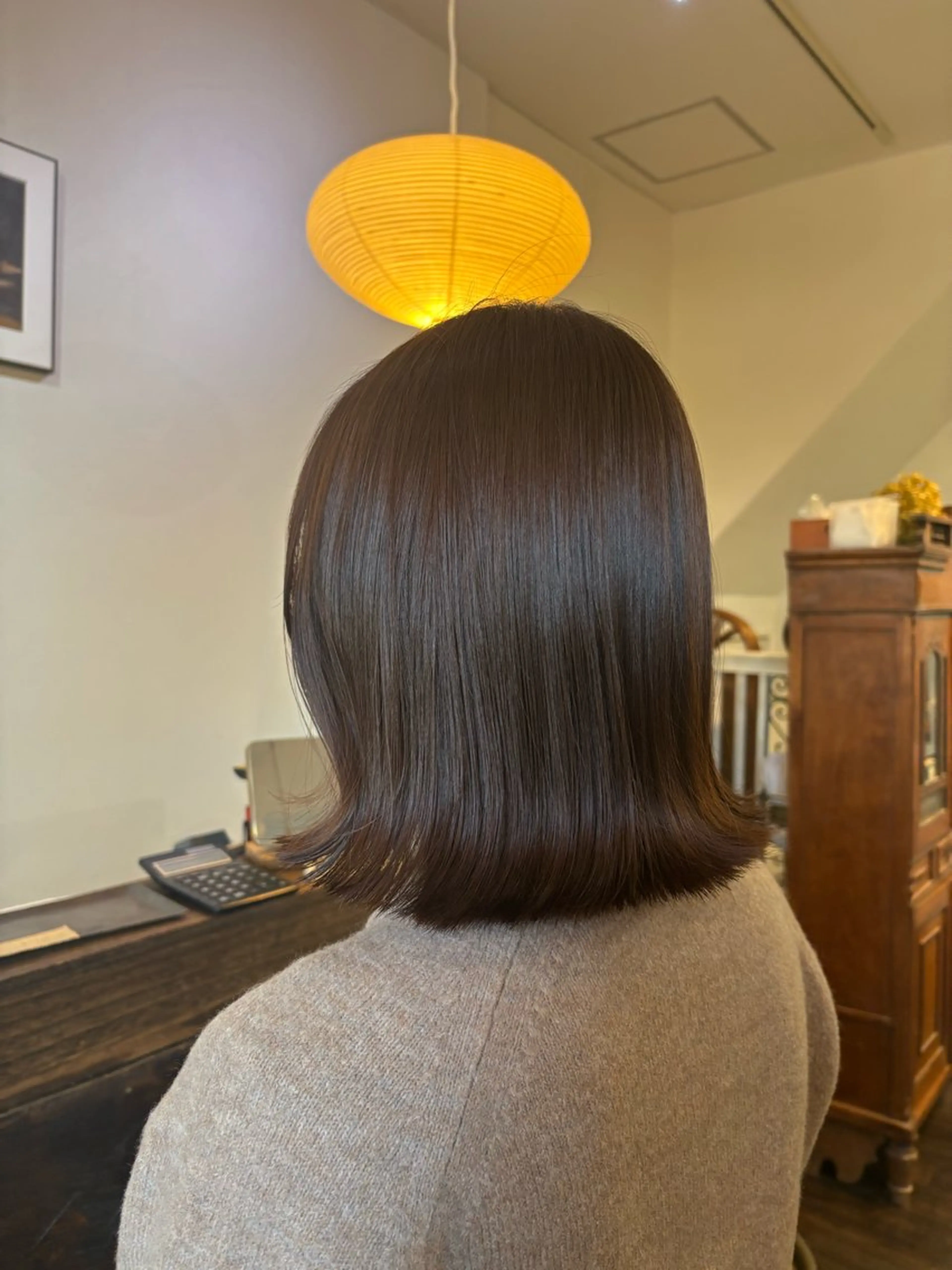 ミディアム 三國 栞音のヘアスタイル