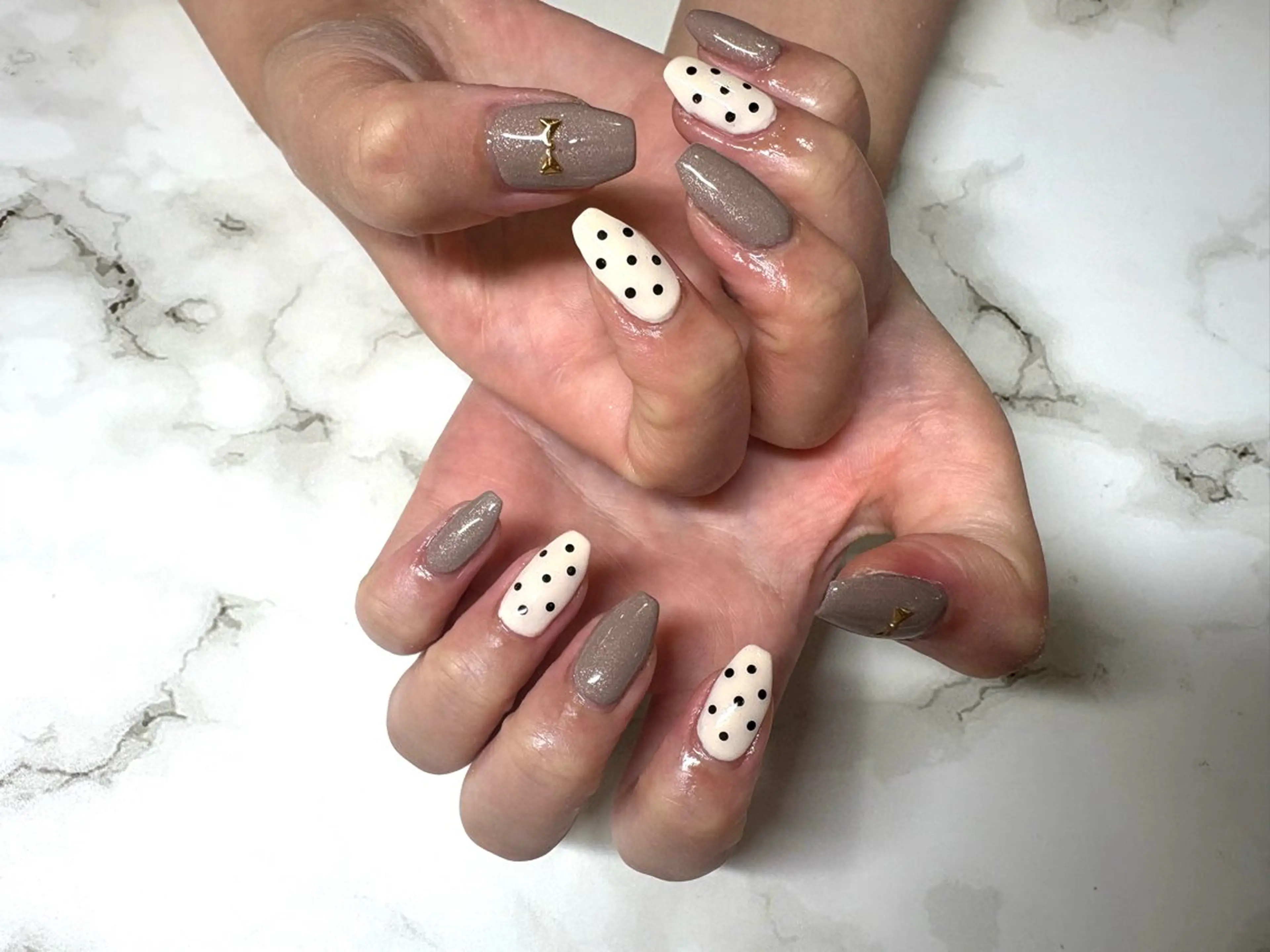 ネイル 浅野 綾のネイルデザイン