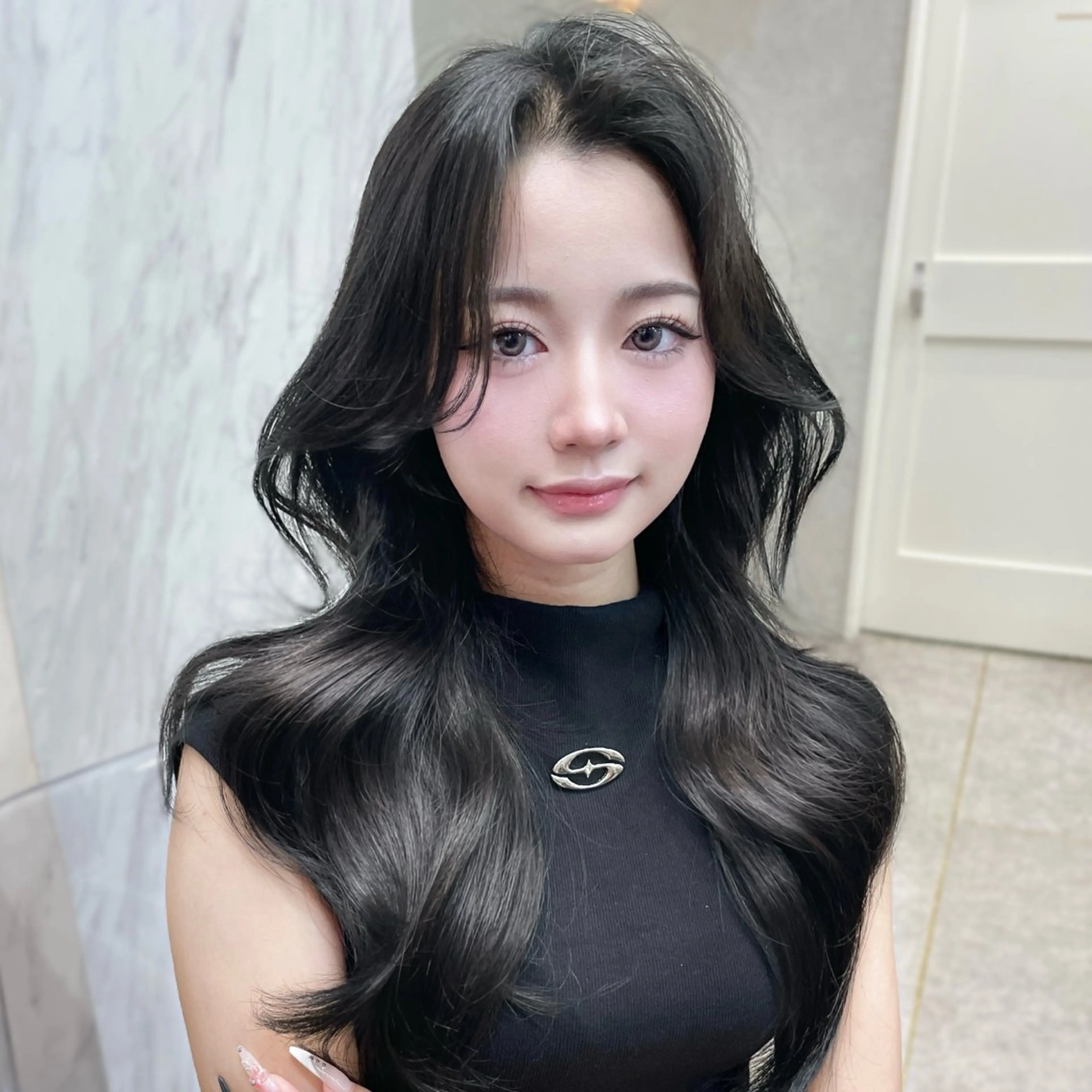 セミロング カット ヘアカラー MOE 福岡韓国ヘア✧︎のヘアスタイル