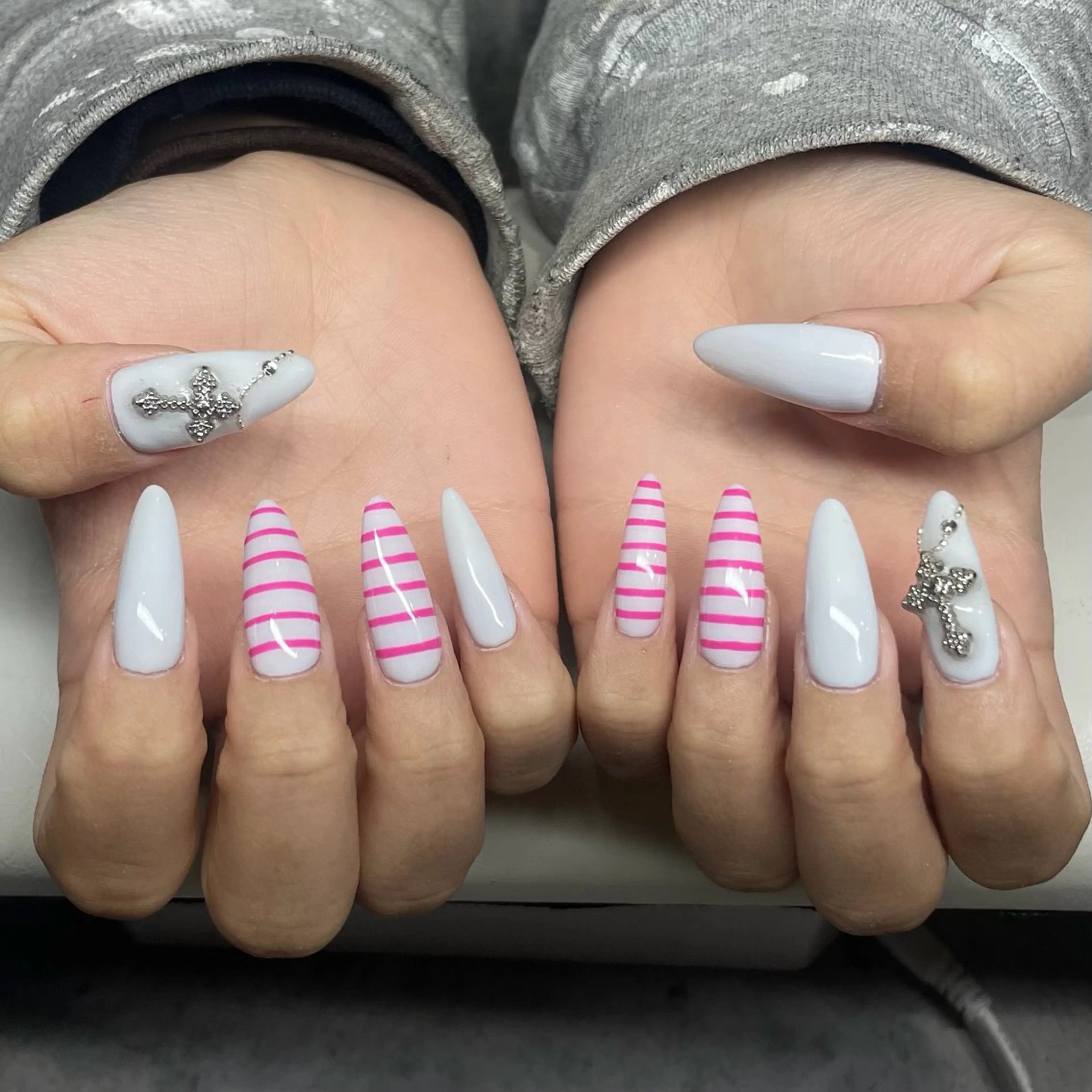 ネイル ハンドネイル IROHA NAIL Kurumi🪽🫧のネイルデザイン