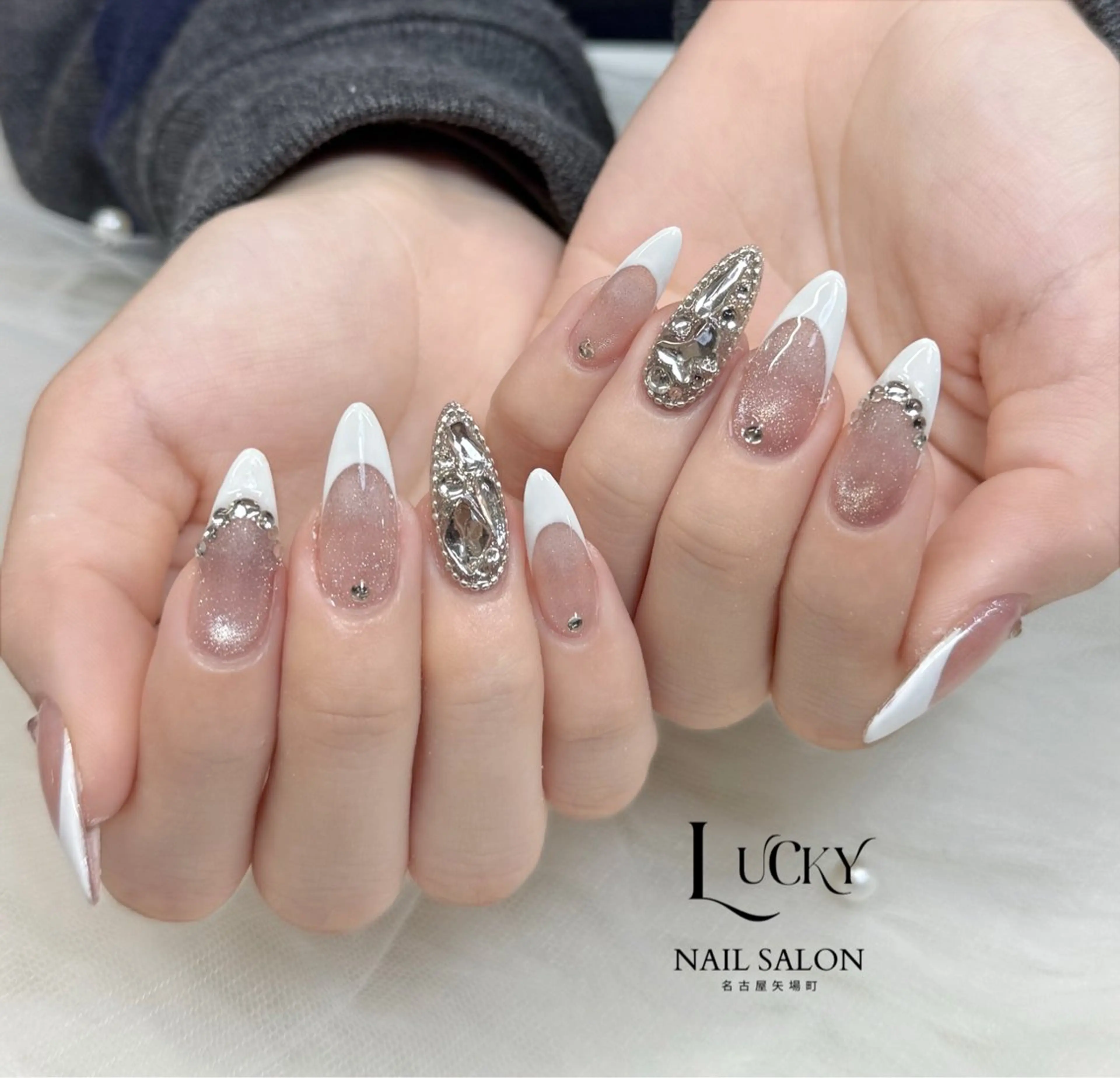 ネイル アートネイル ジェルネイル ロングネイル 持ち込み シンプルネイル ハンドネイル Lucky Nail Salonのネイルデザイン