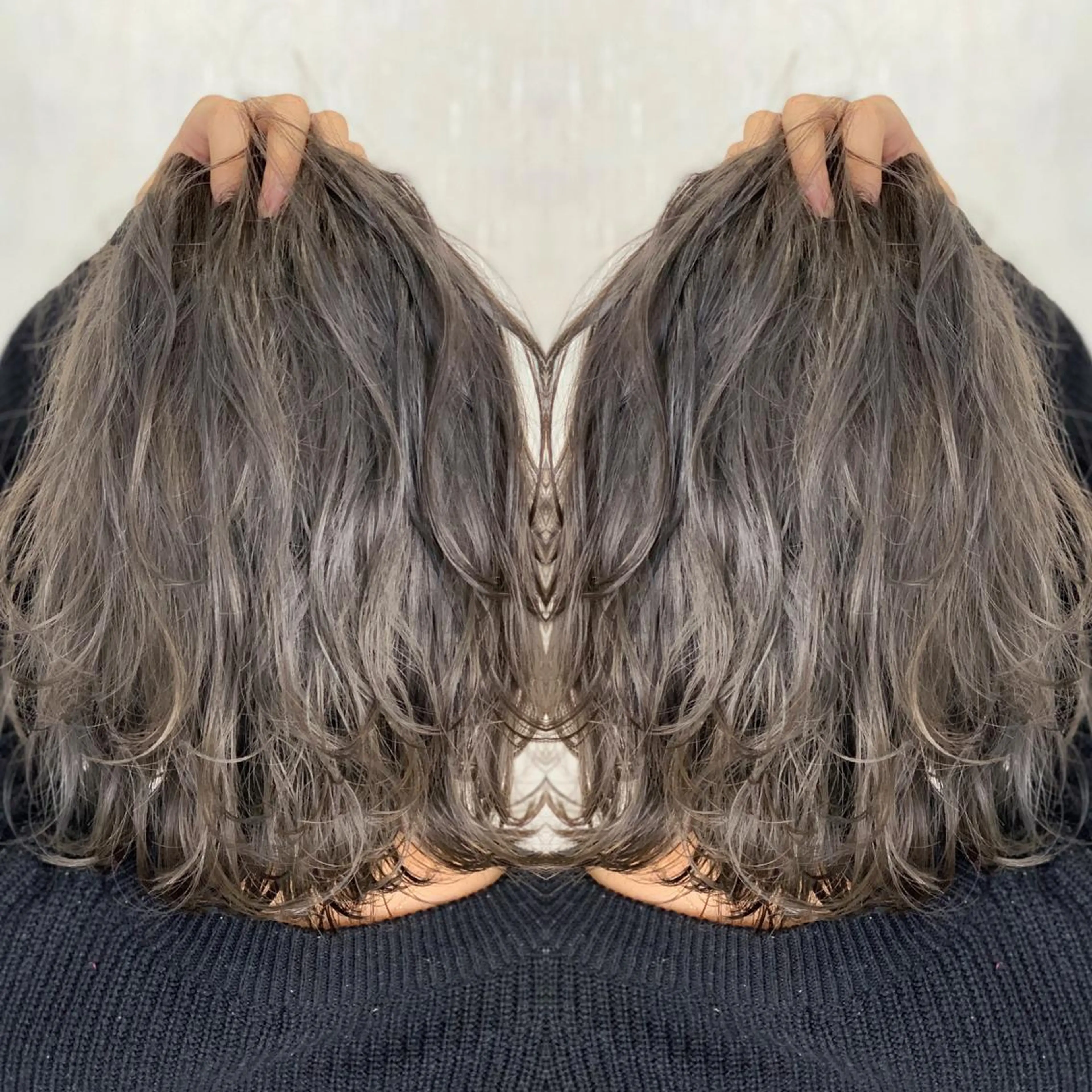 ミディアム カラー グレージュ ヘアカラー トリートメント LUXBE LUCEのヘアスタイル