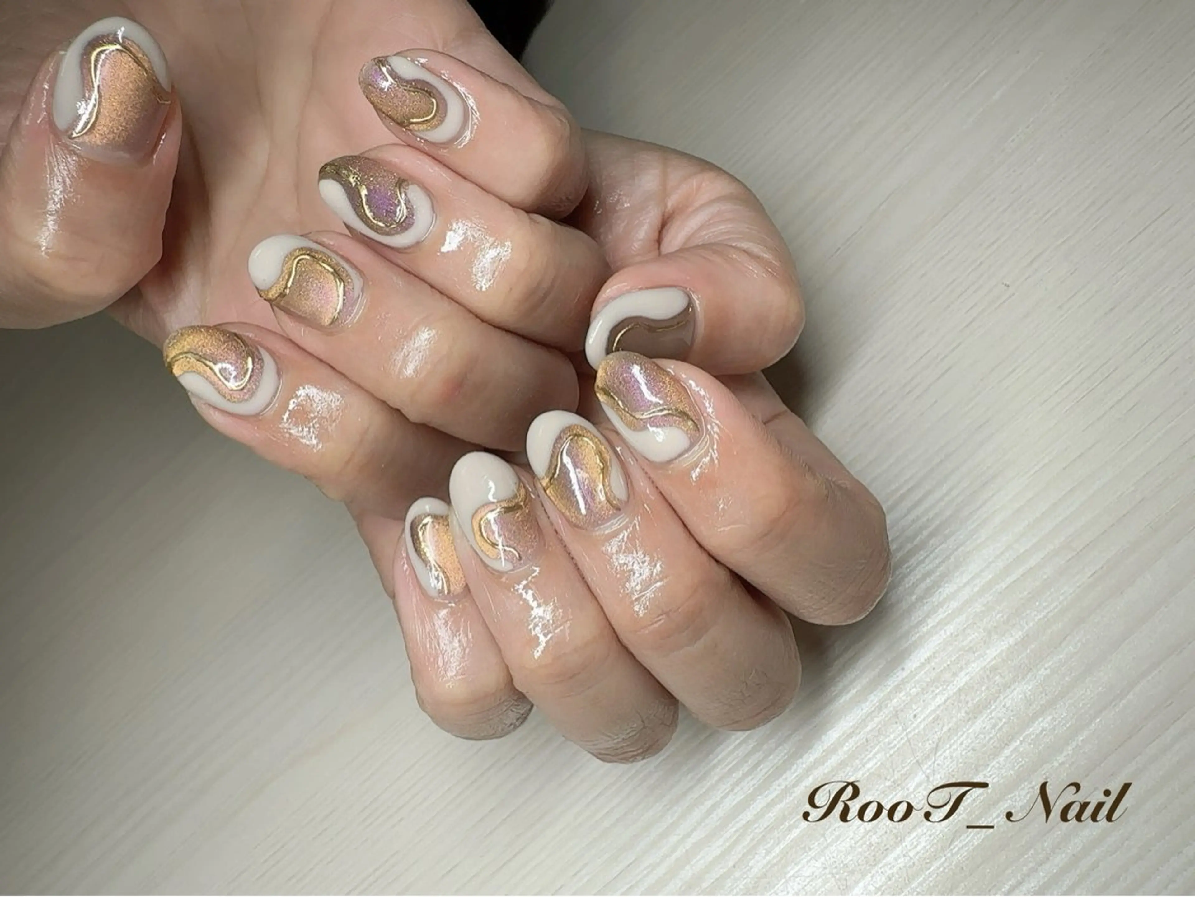 ネイル ニュアンスネイル ハンドネイル RooT Nailのネイルデザイン