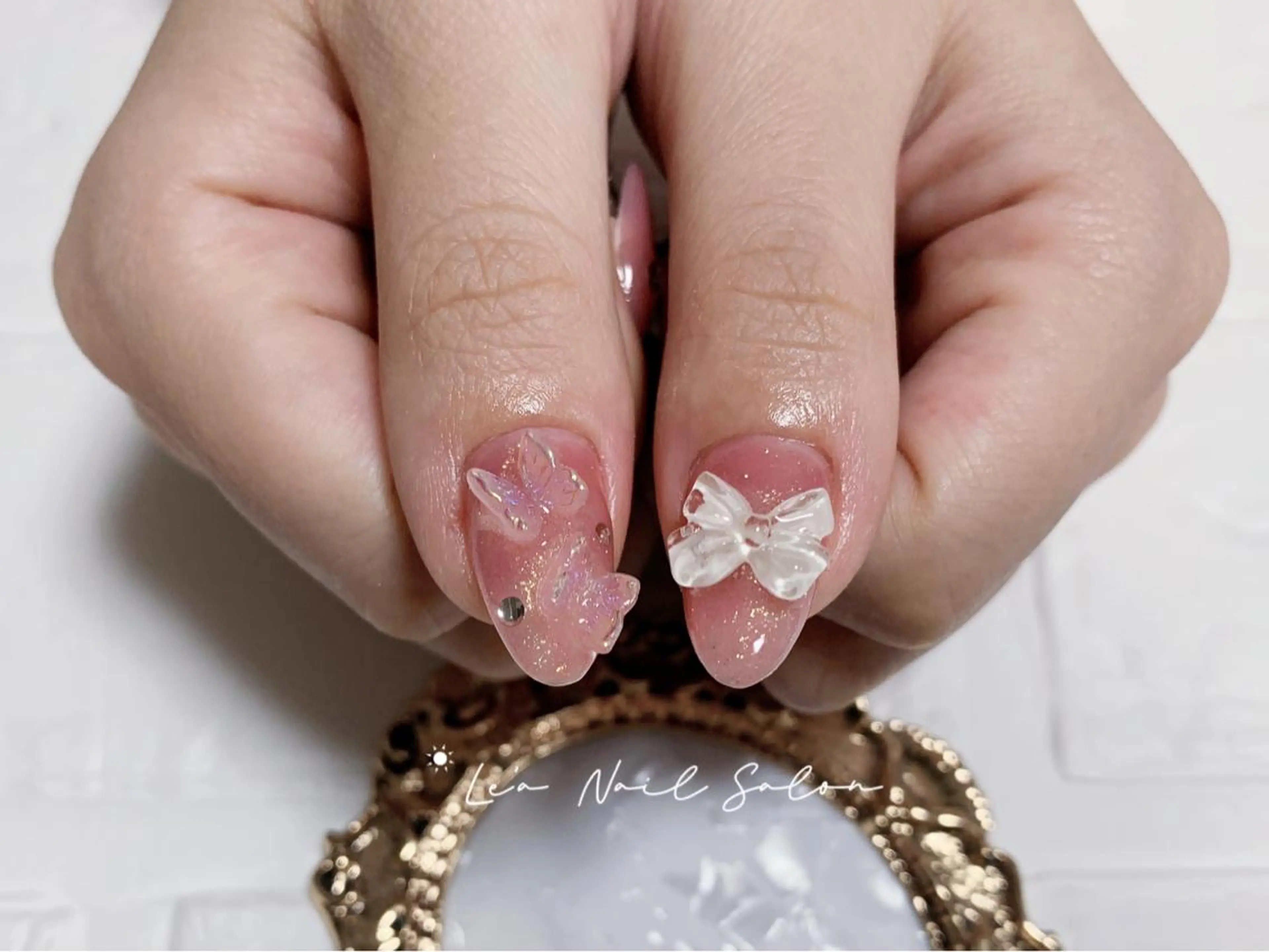 ショート カラー ネイル Le’a NailSalonのネイルデザイン