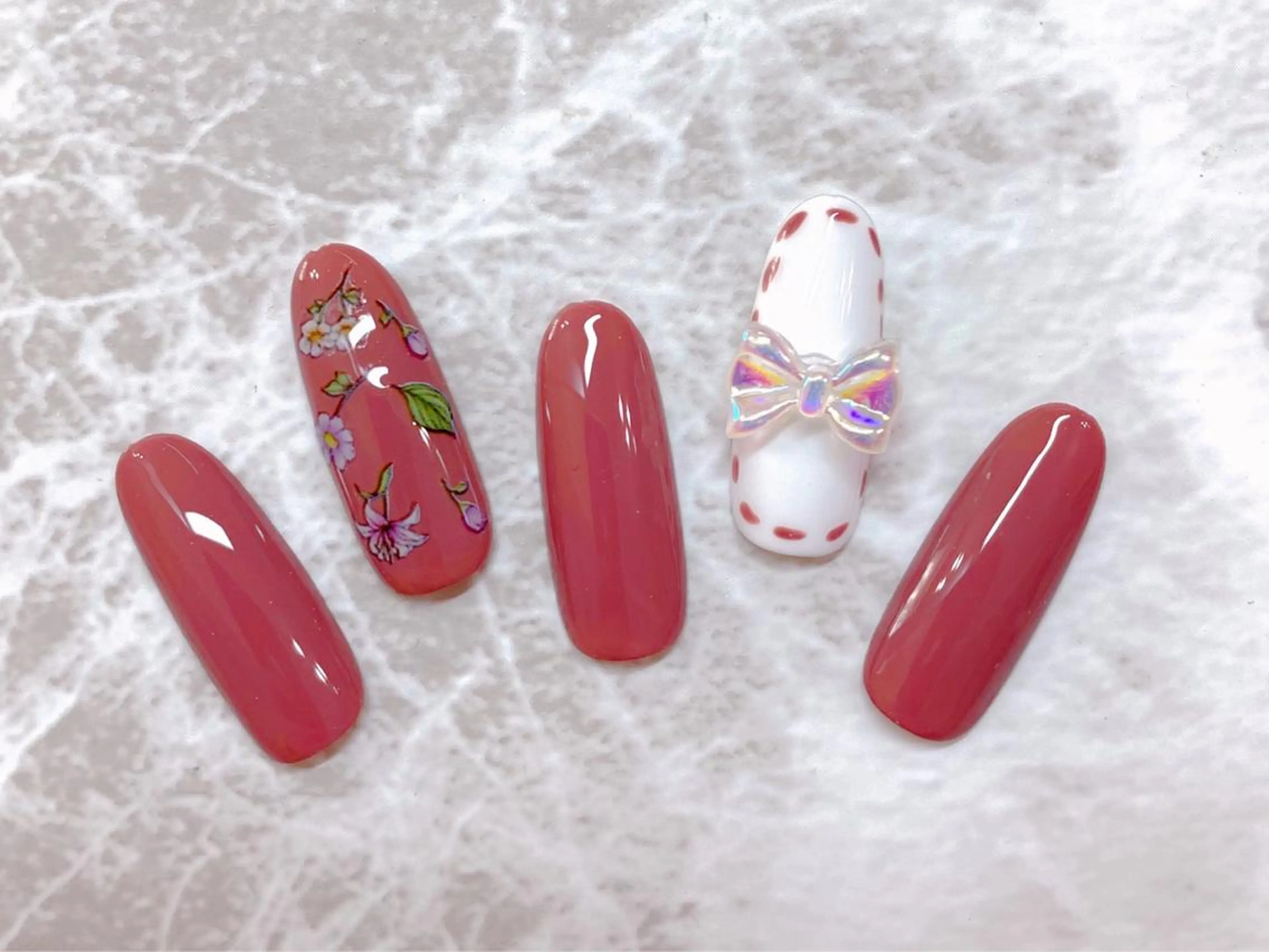 ネイル ハンドネイル マジック ミラーのネイルデザイン