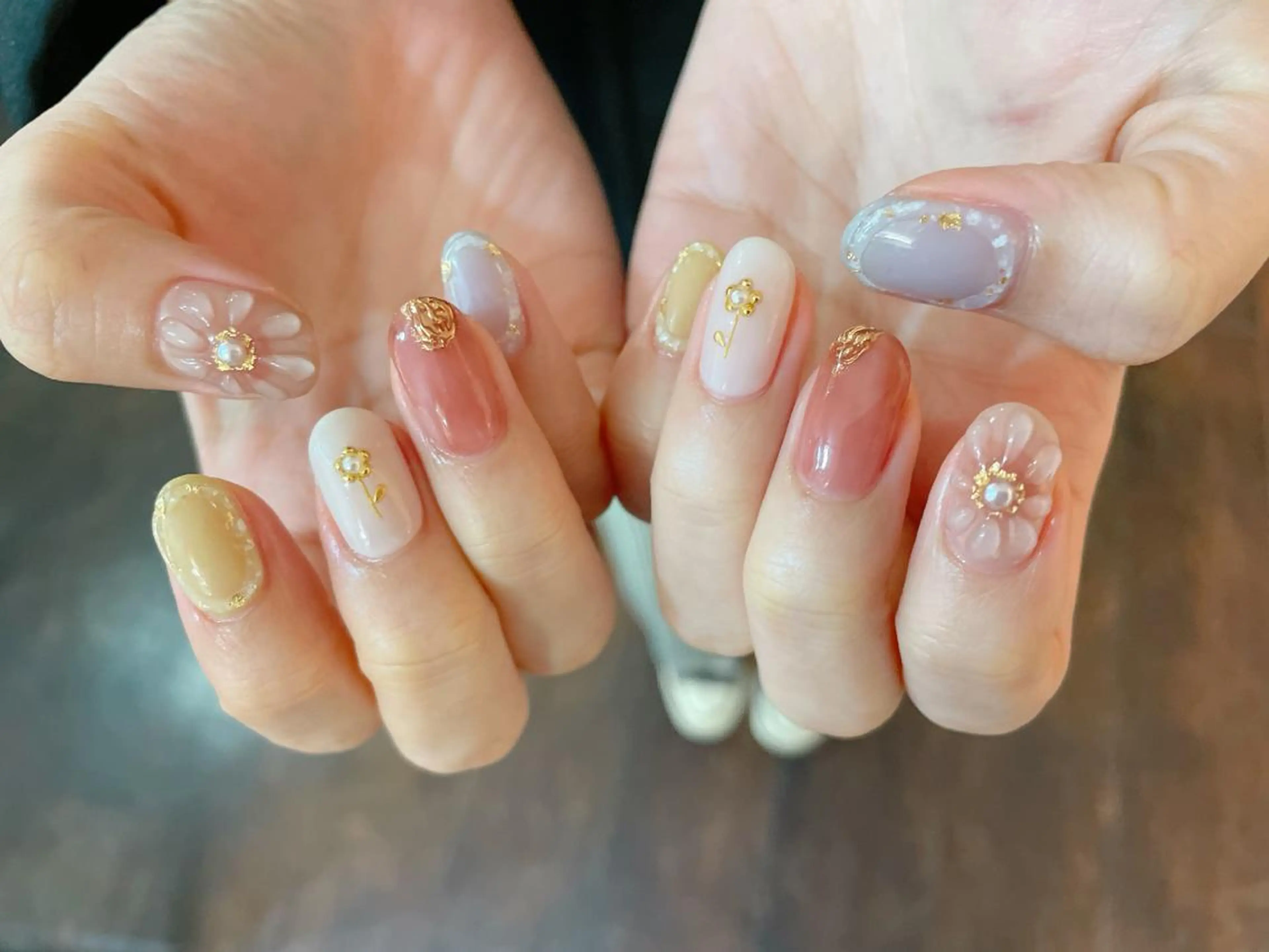 ネイル オーロラネイル 桜ネイル フラワーネイル フットネイル マグネットネイル nailroom OHANA🌴のネイルデザイン