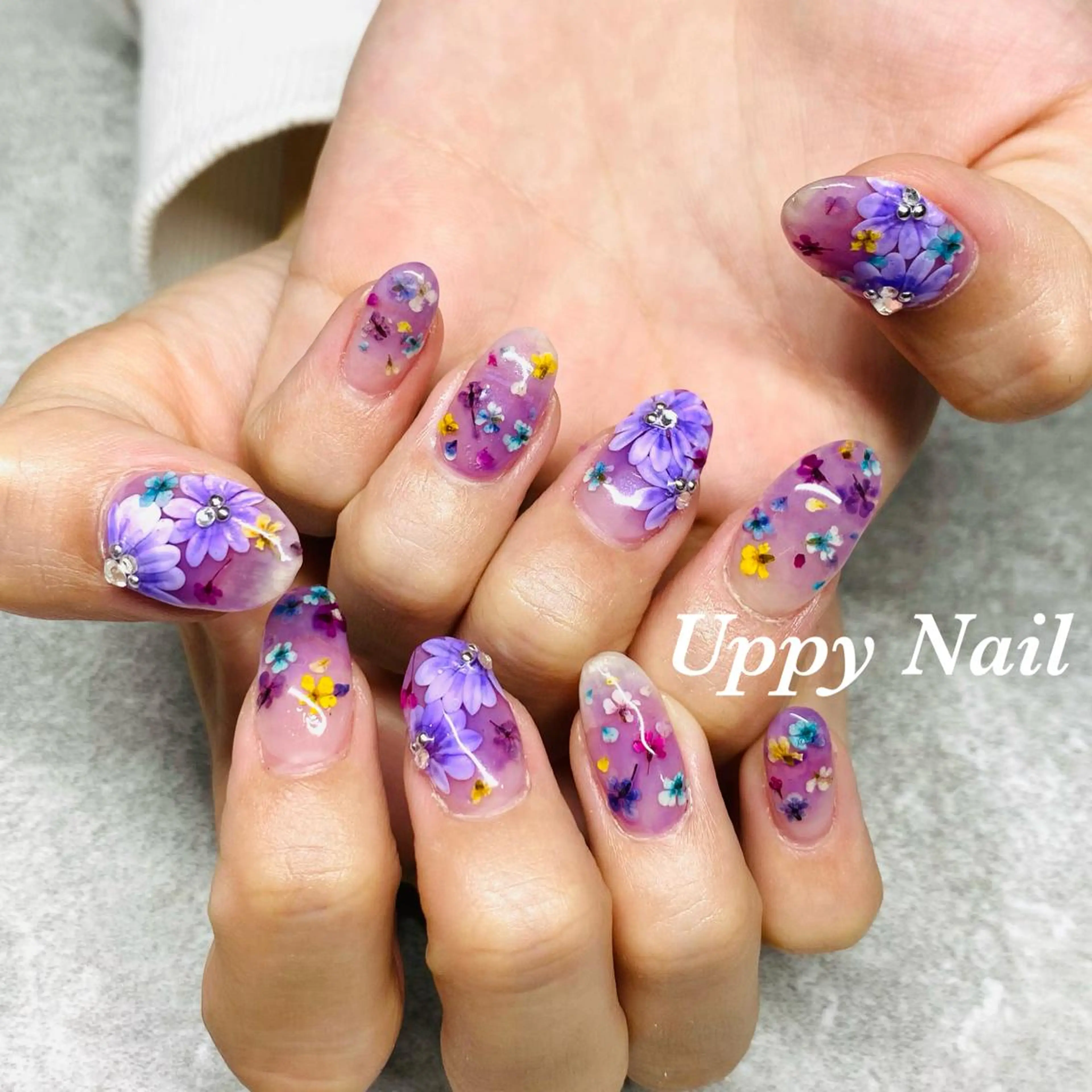 ネイル 長さ出し フラワーネイル 持ち込み ハンドネイル Uppy Nail ukyoのネイルデザイン