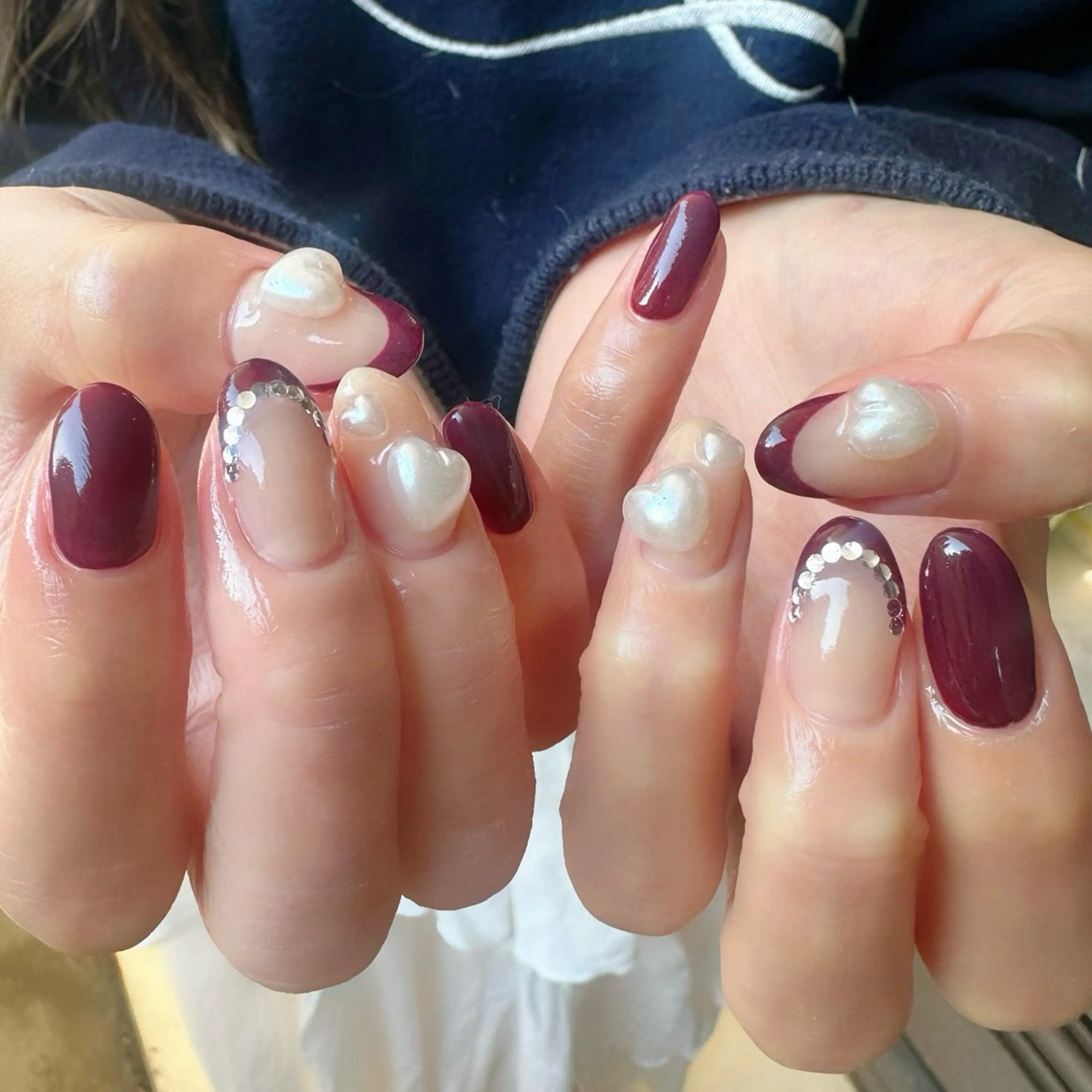 ネイル ボルドー フレンチネイル ハート 氷ネイル・うるうるネイル 韓国ネイル 🪞KAPE NAIL 🪞のネイルデザイン