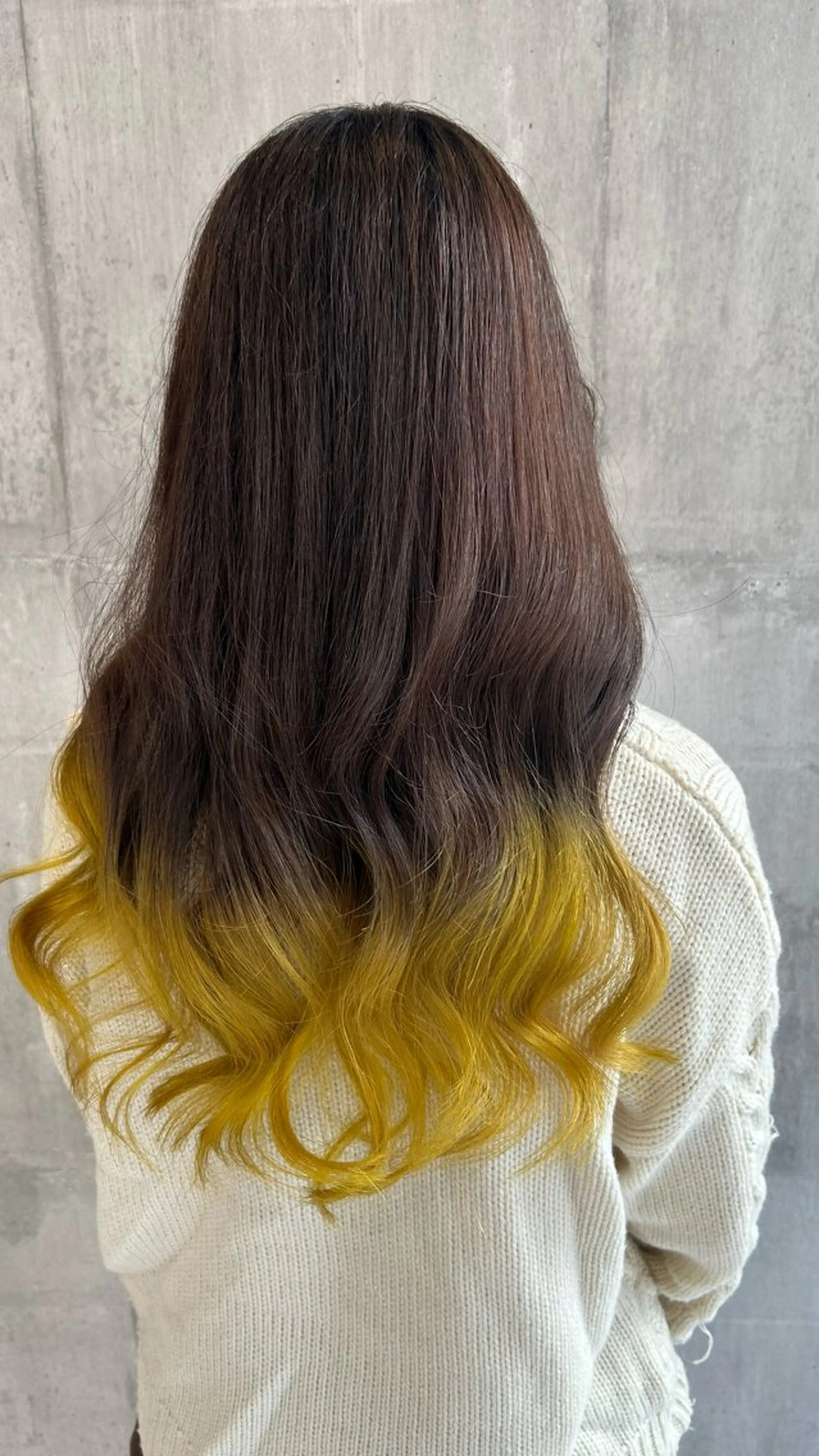 ロング ハイトーンカラー✨️ 艶カラー特化Amiのヘアスタイル