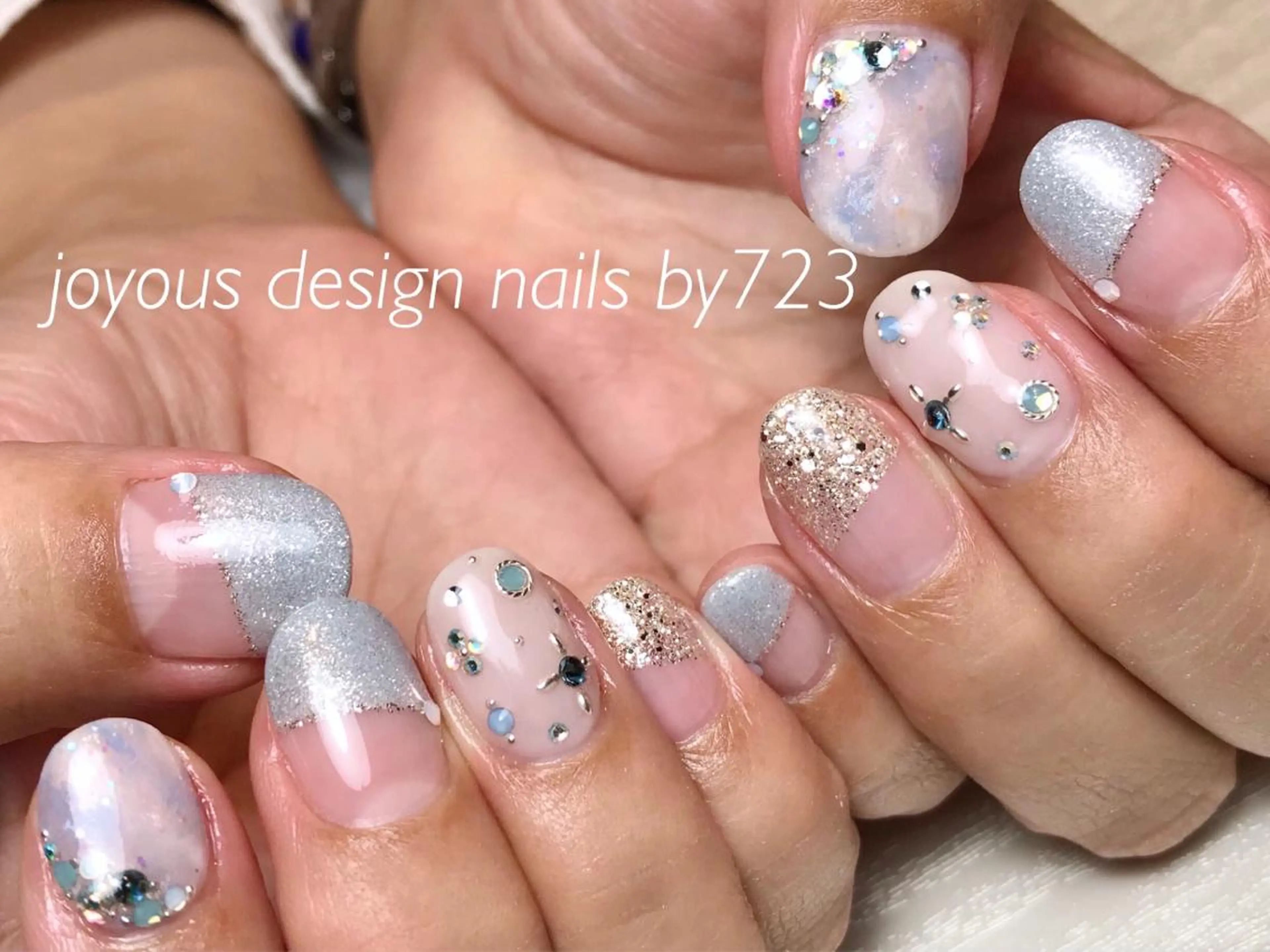 ネイル フレンチネイル ストーンネイル ハンドネイル jdn natsumiのネイルデザイン