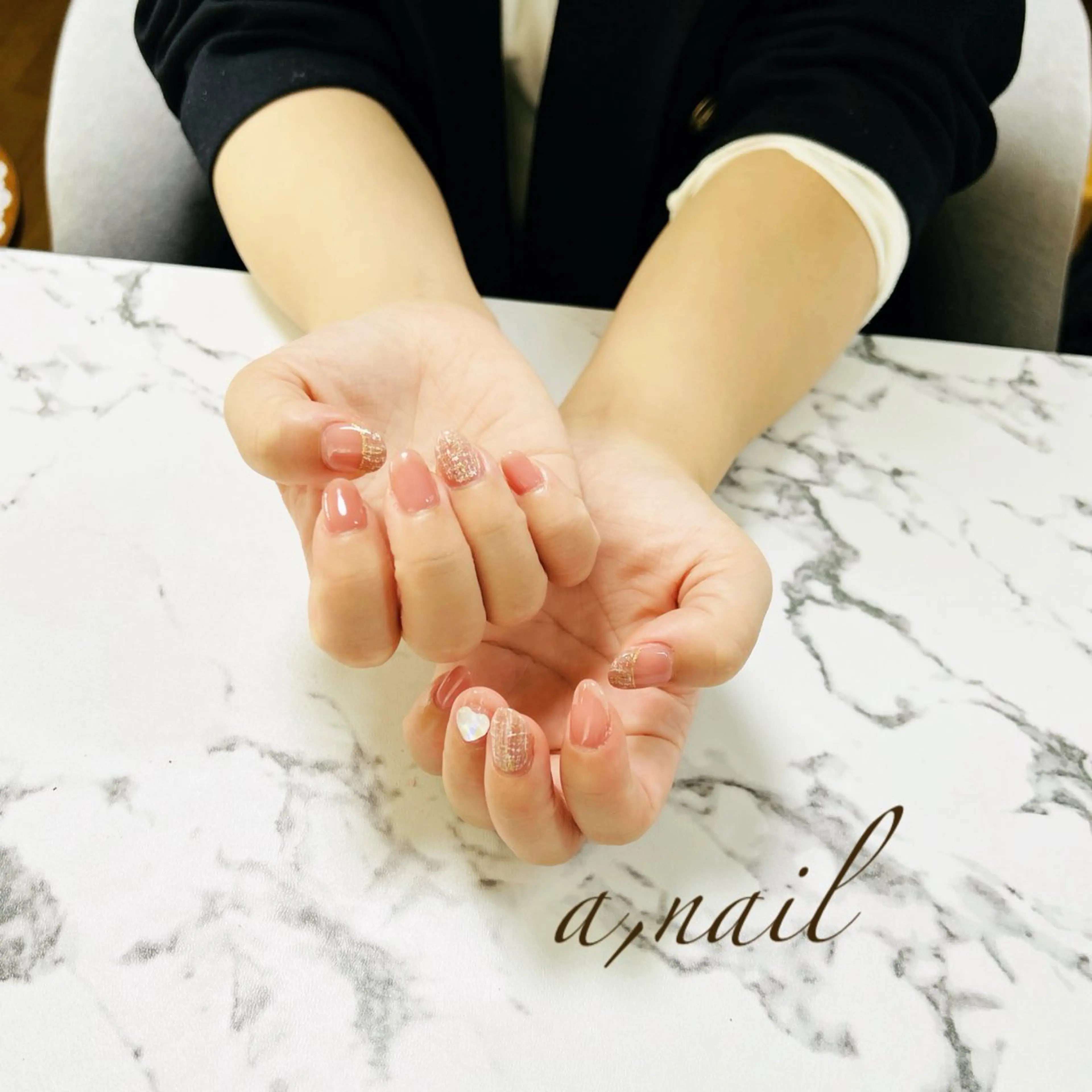 ネイル フットネイル フレンチネイル ジェルネイル グラデーション ハート ハンドネイル ネイルサロン エーネイルのネイルデザイン