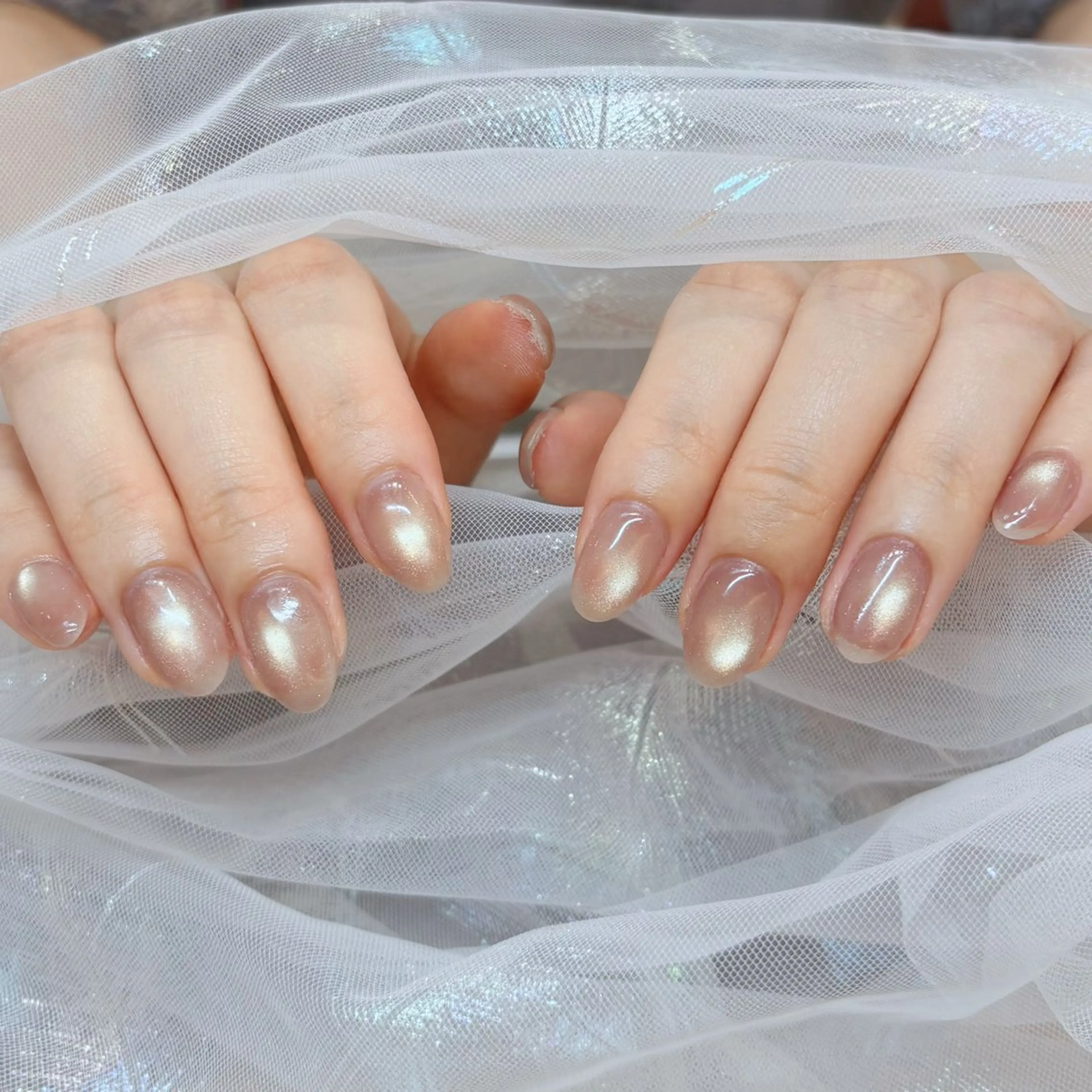 ネイル オーロラネイル 長さ出し フットネイル フレンチネイル ジェルネイル ハンドネイル CeCeGarden ✨️キラキラワンホンのネイルデザイン