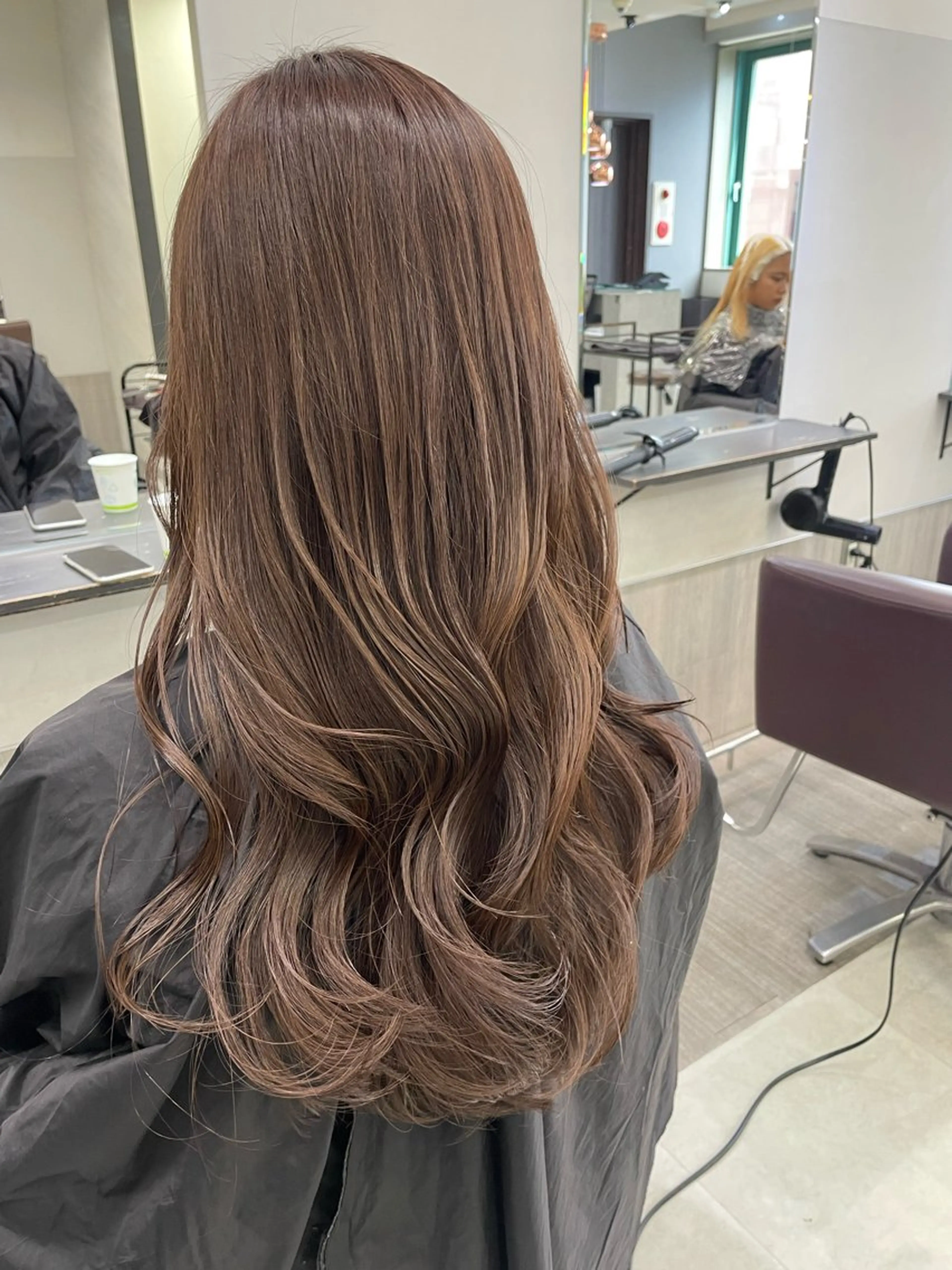 ロング カラー レイヤーカット AIRI layer cut hairのヘアスタイル