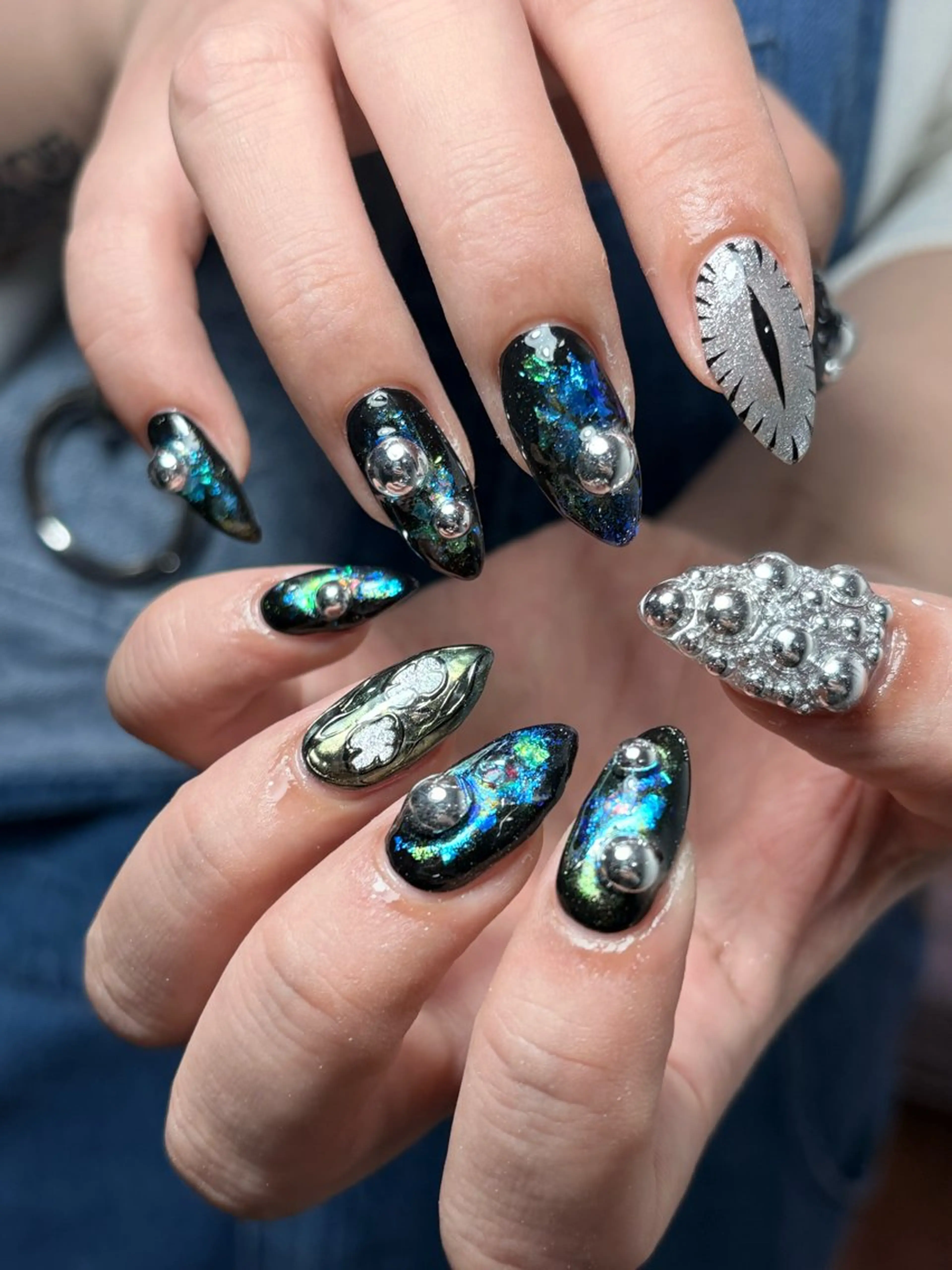 ネイル ハンドネイル NICOnail🦭 Mikuのネイルデザイン