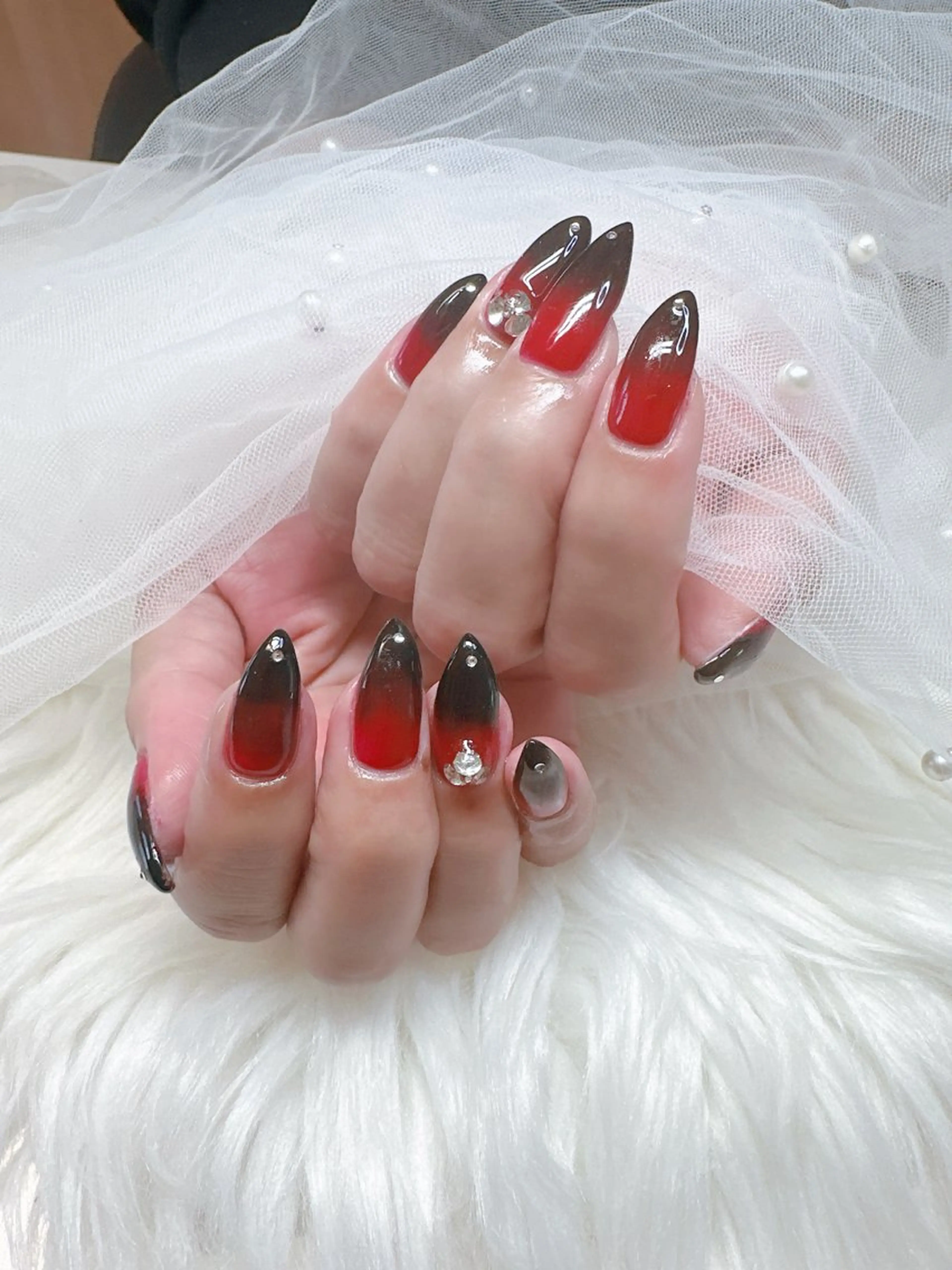 ネイル 高島 夏海のネイルデザイン